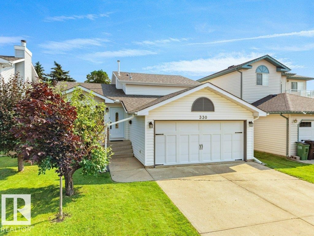 330 Pearson Crescent Nw, Edmonton, AB - Outdoor