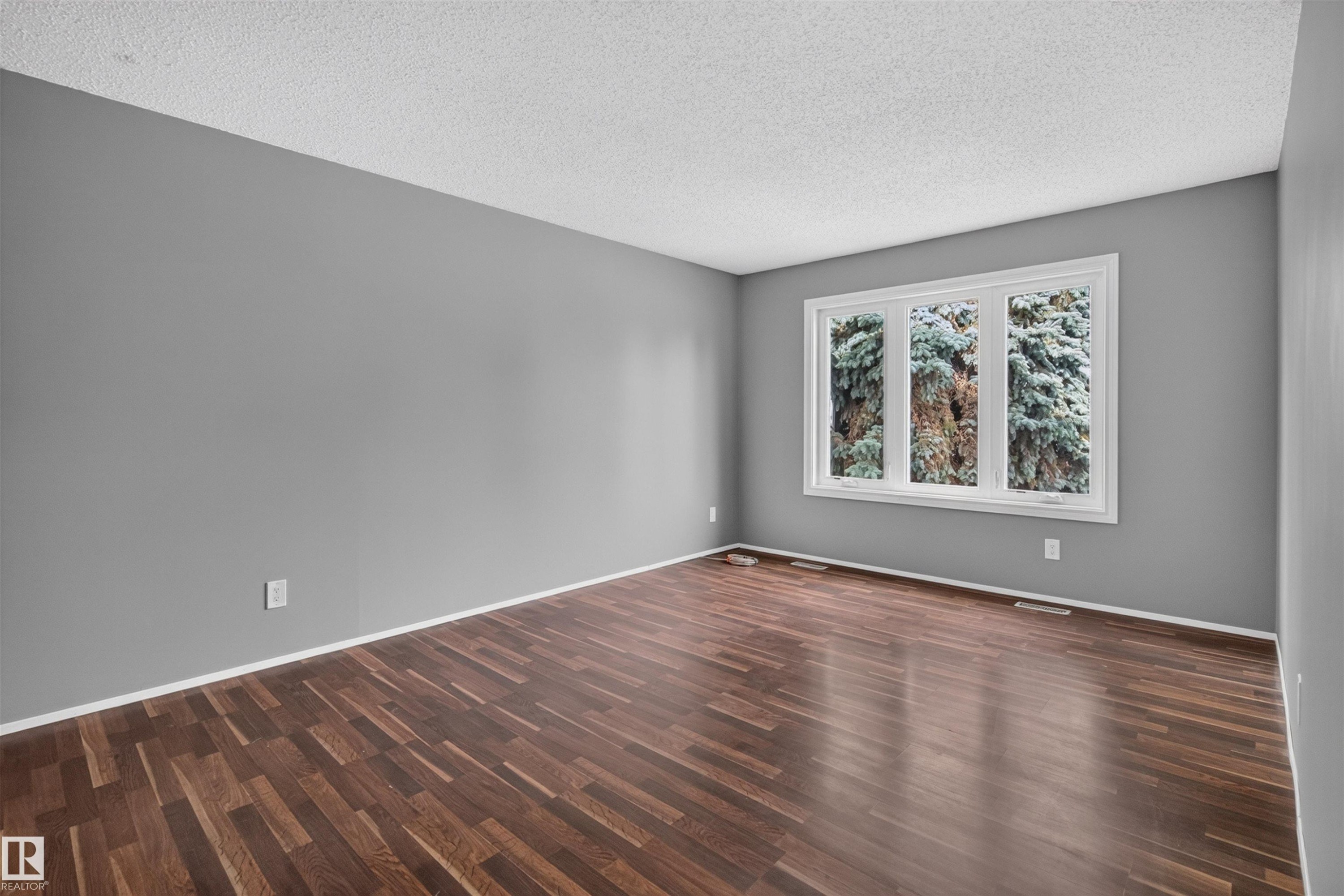 18303 76 Avenue Nw, Edmonton, AB
