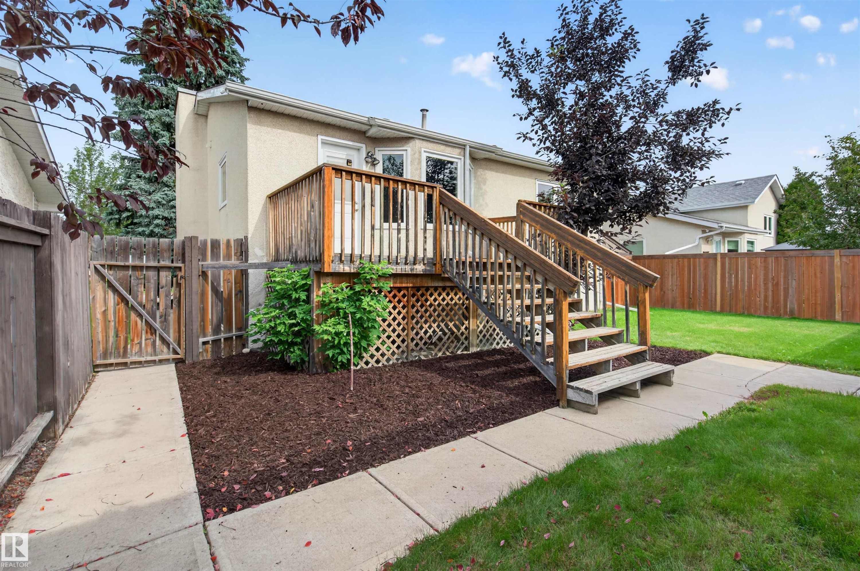 18303 76 Avenue Nw, Edmonton, AB
