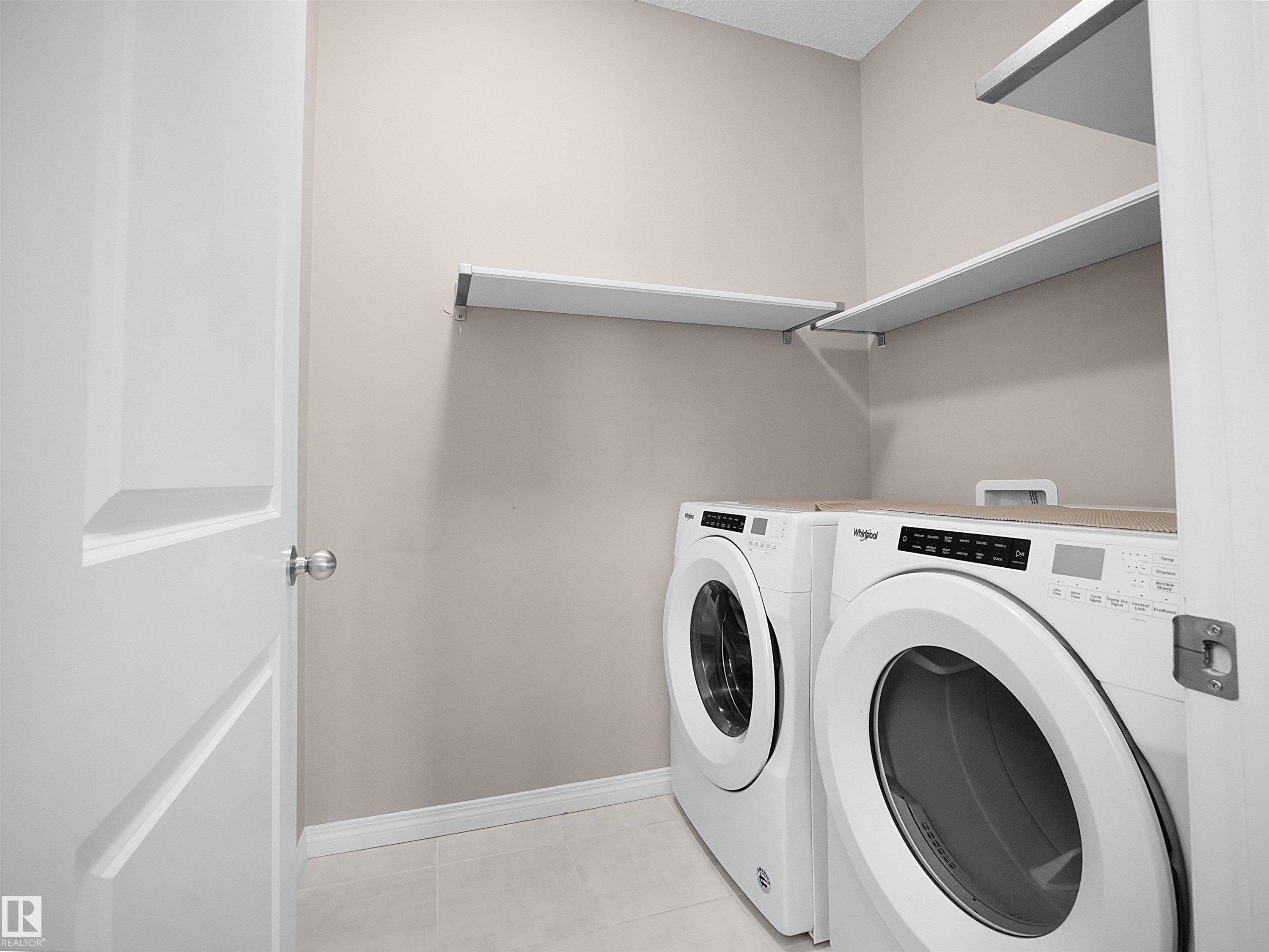 2080 Wonnacott Way Sw, Edmonton, AB - Indoor Photo Showing Laundry Room