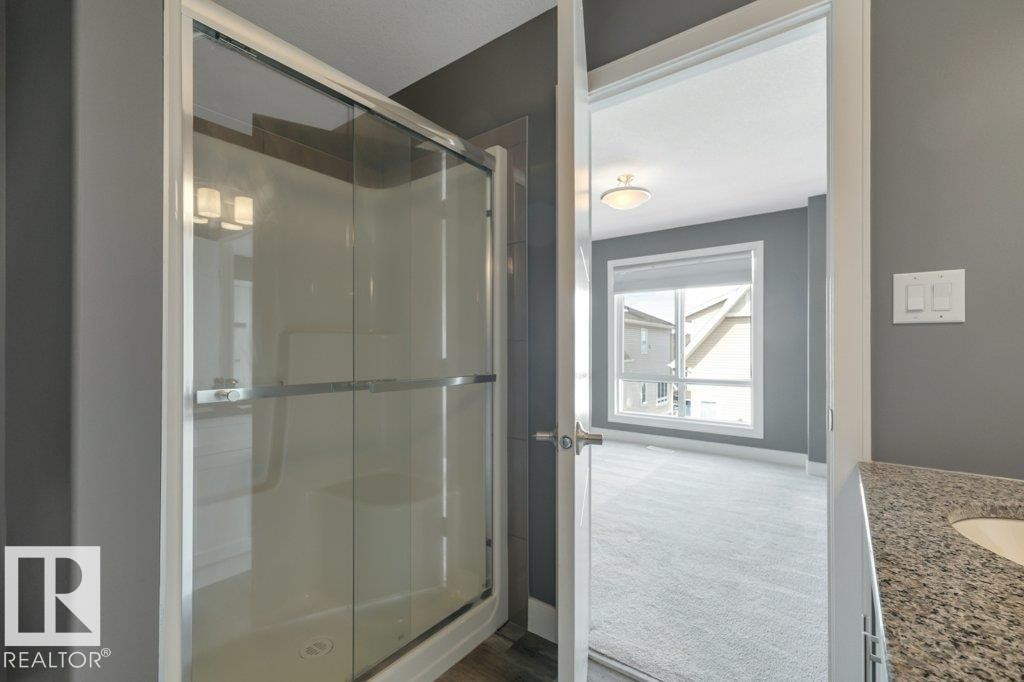 #13 13003 132 Av Nw, Edmonton, AB - Indoor Photo Showing Bathroom