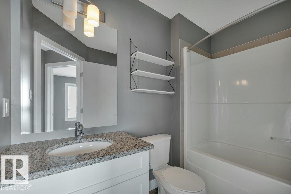 #13 13003 132 Av Nw, Edmonton, AB - Indoor Photo Showing Bathroom