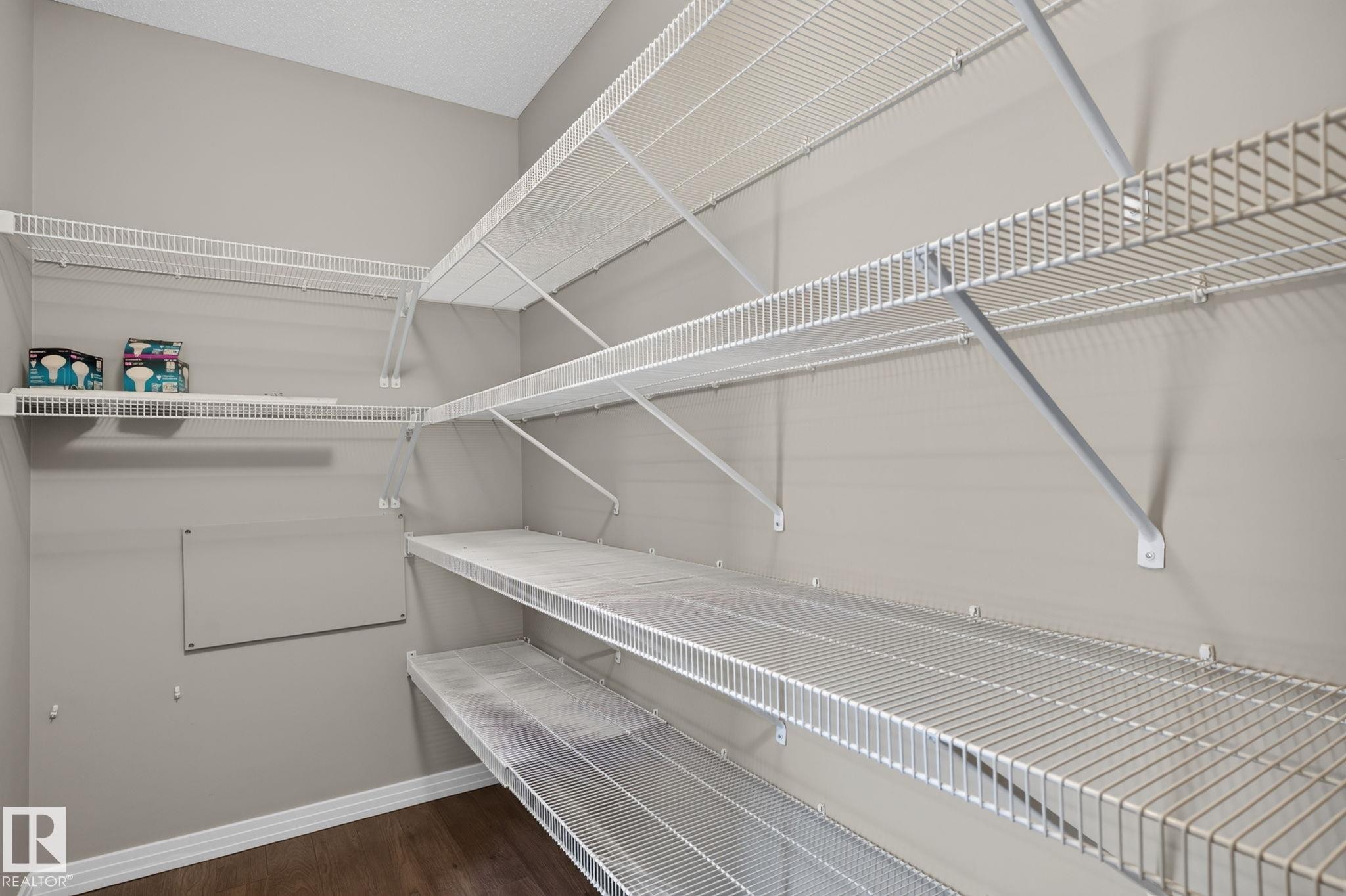 3536 Claxton Crescent Sw, Edmonton, AB - Indoor With Storage