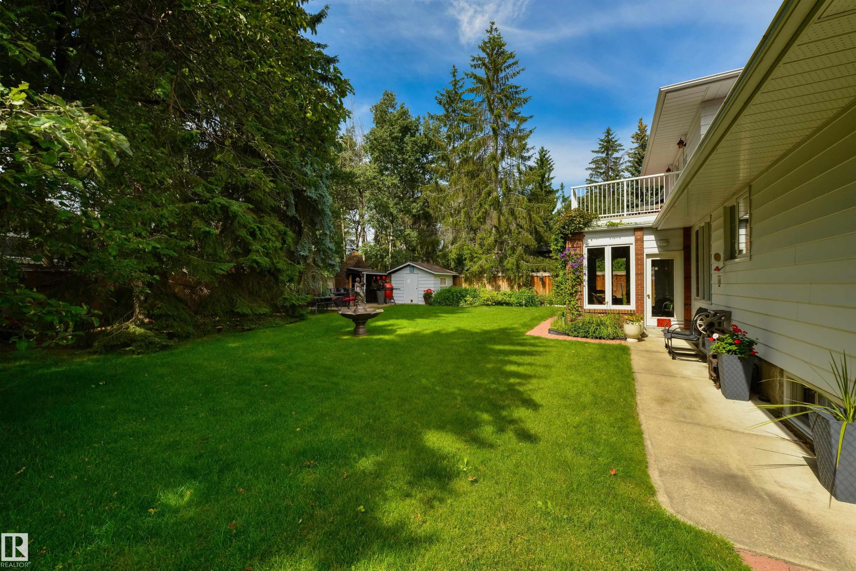 206 Wolf Willow Crescent Nw, Edmonton, AB - Outdoor