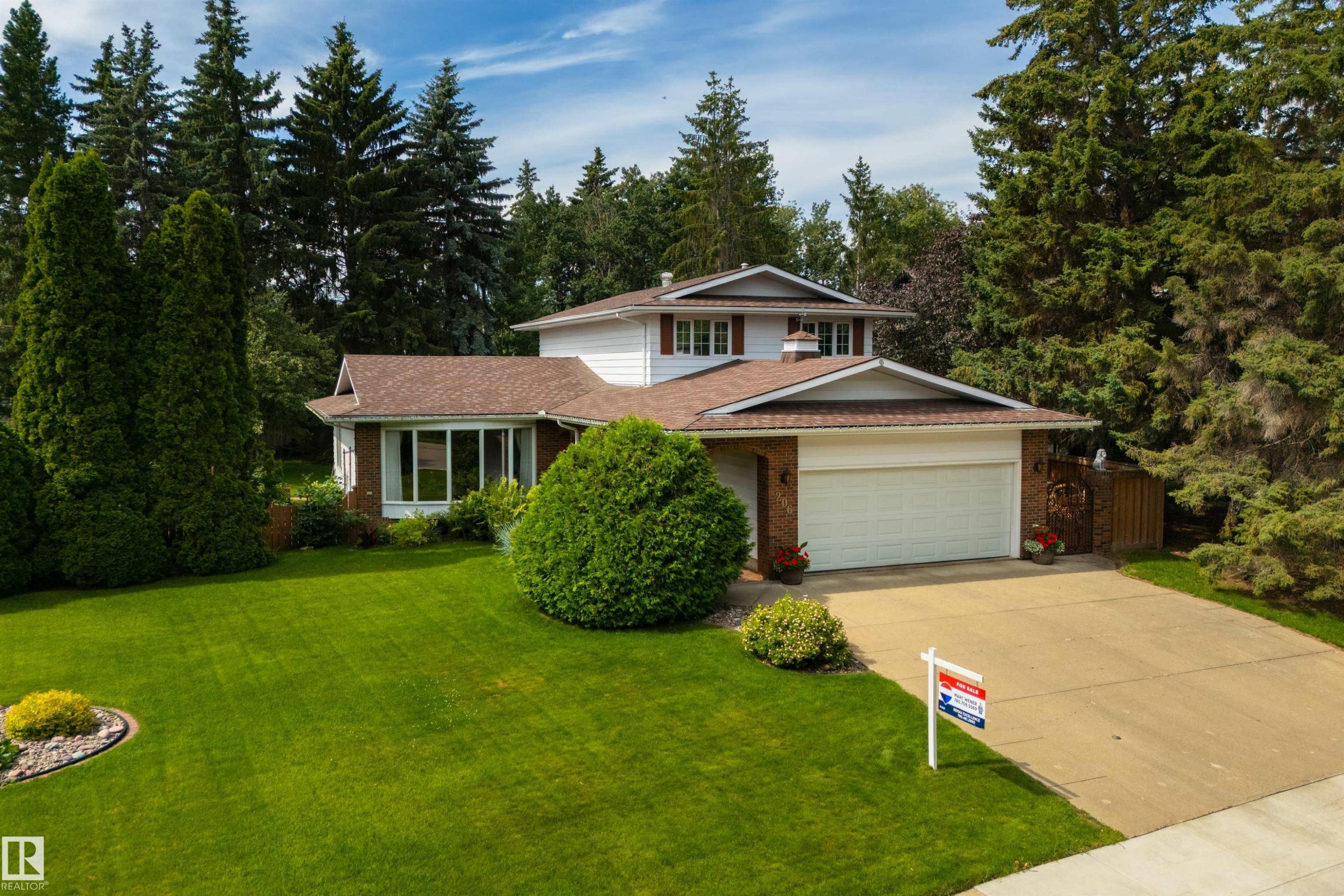 206 Wolf Willow Crescent Nw, Edmonton, AB - Outdoor