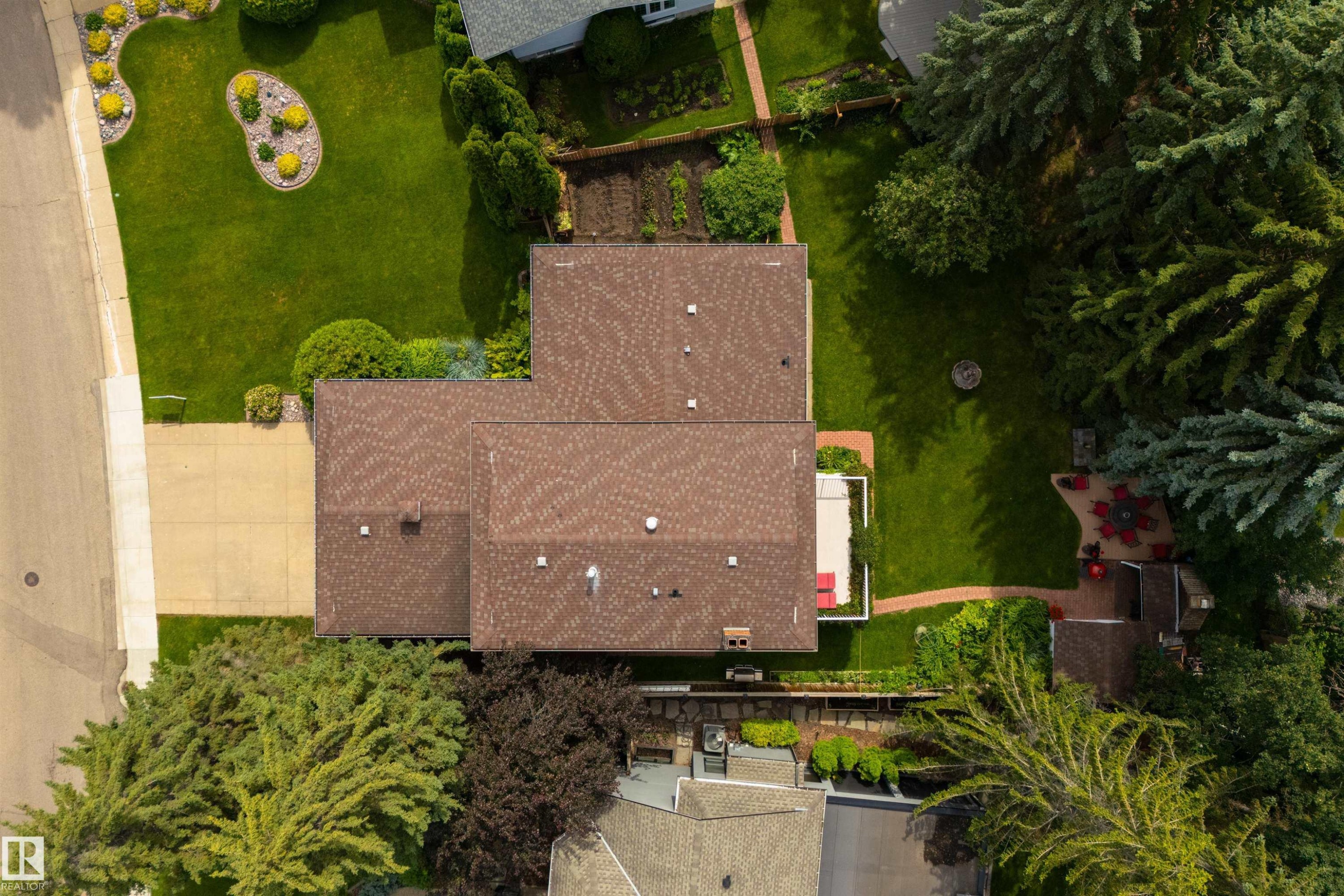 206 Wolf Willow Crescent Nw, Edmonton, AB - Outdoor