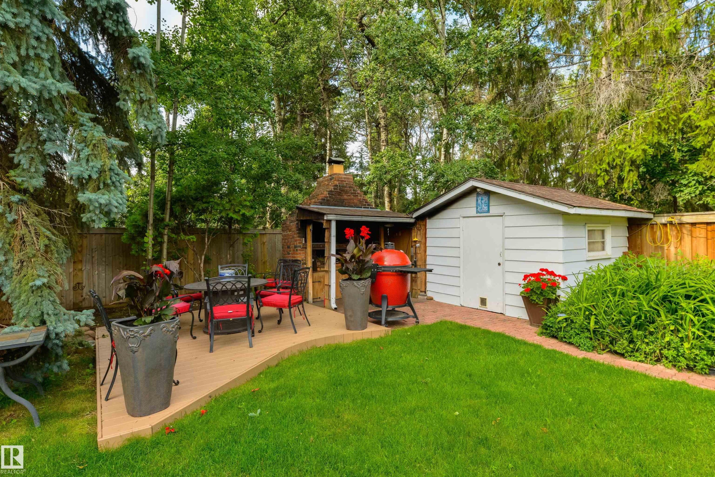 206 Wolf Willow Crescent Nw, Edmonton, AB - Outdoor