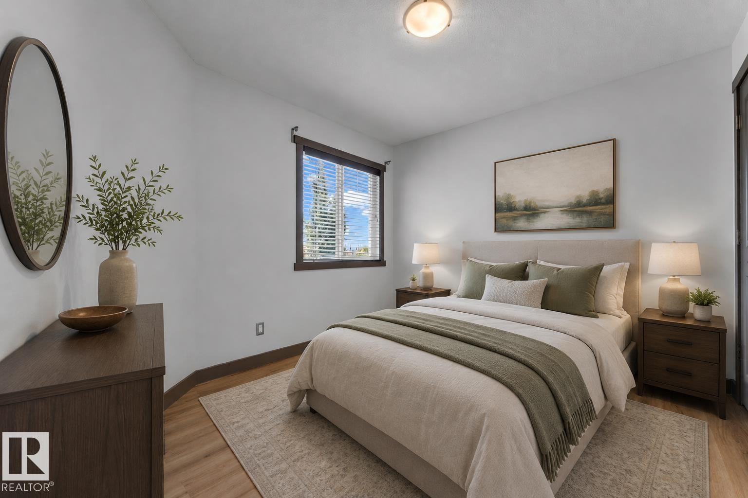 3630 Goodridge Crescent Nw, Edmonton, AB - Indoor Photo Showing Bedroom