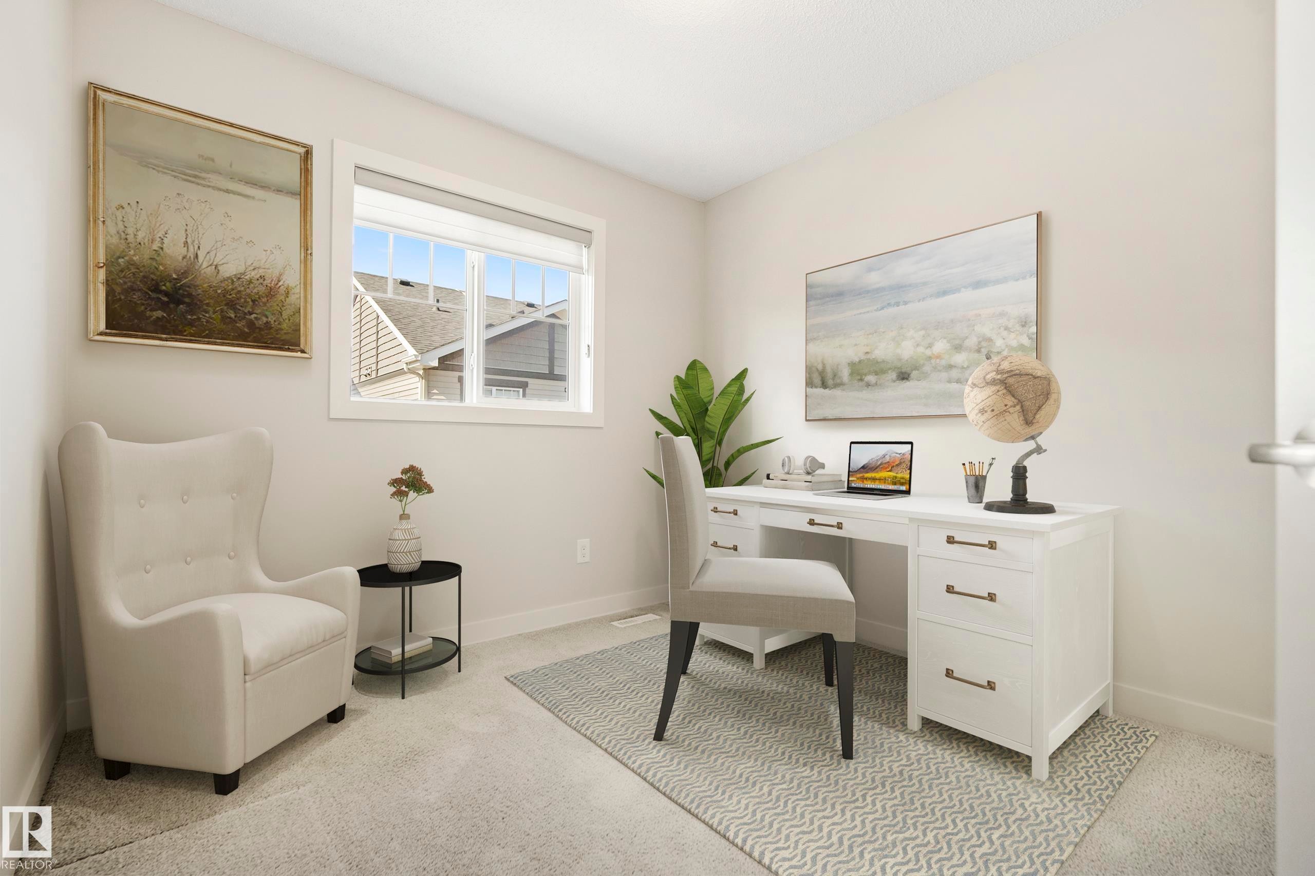 #90 50 Mclaughlin Dr, Spruce Grove, AB - Indoor Photo Showing Office