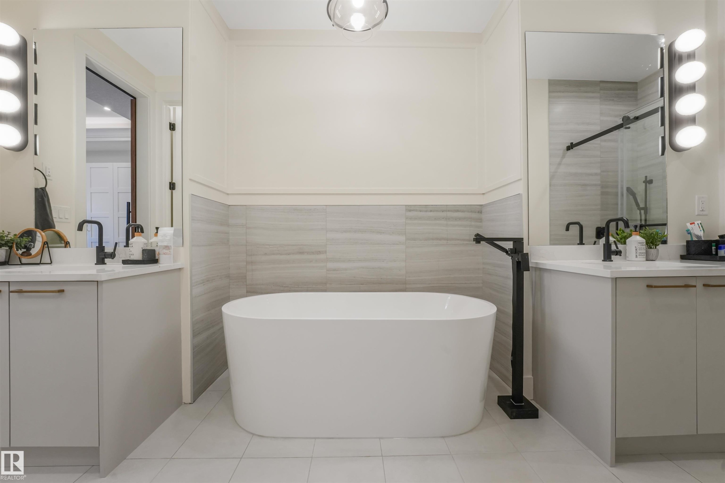 108 Edgefield Way, St. Albert, AB - Indoor Photo Showing Bathroom