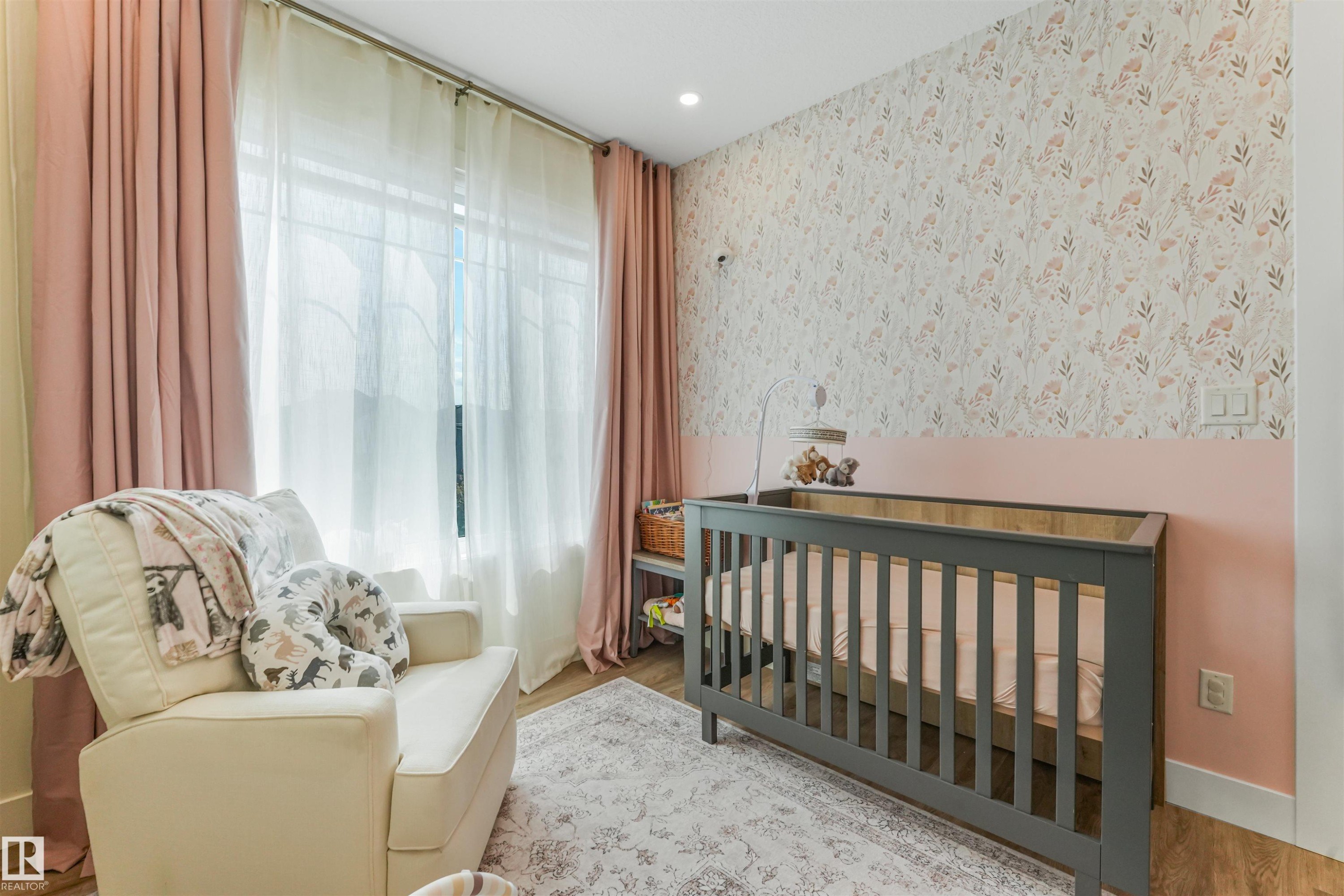 108 Edgefield Way, St. Albert, AB - Indoor Photo Showing Bedroom