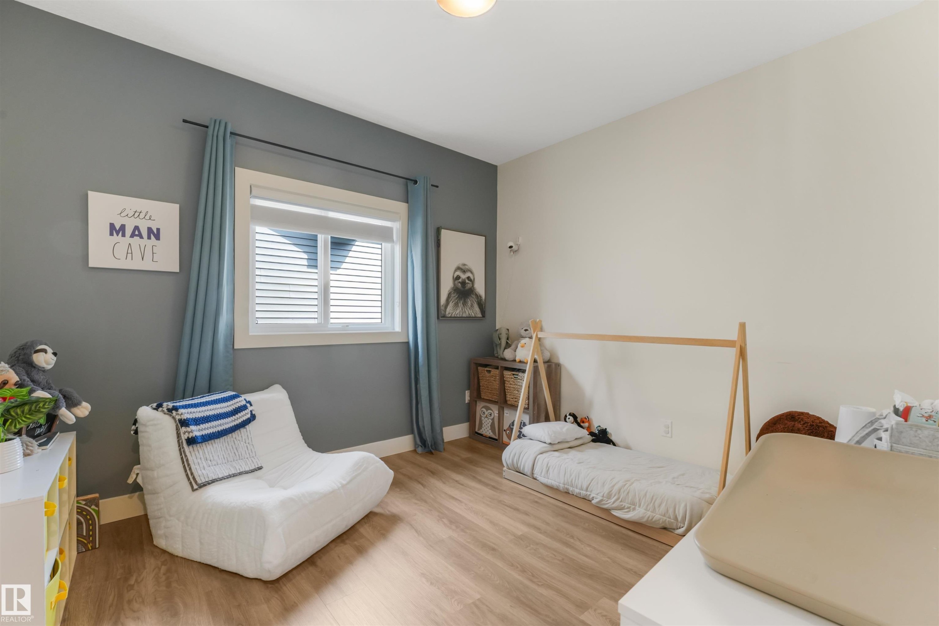 108 Edgefield Way, St. Albert, AB - Indoor Photo Showing Bedroom