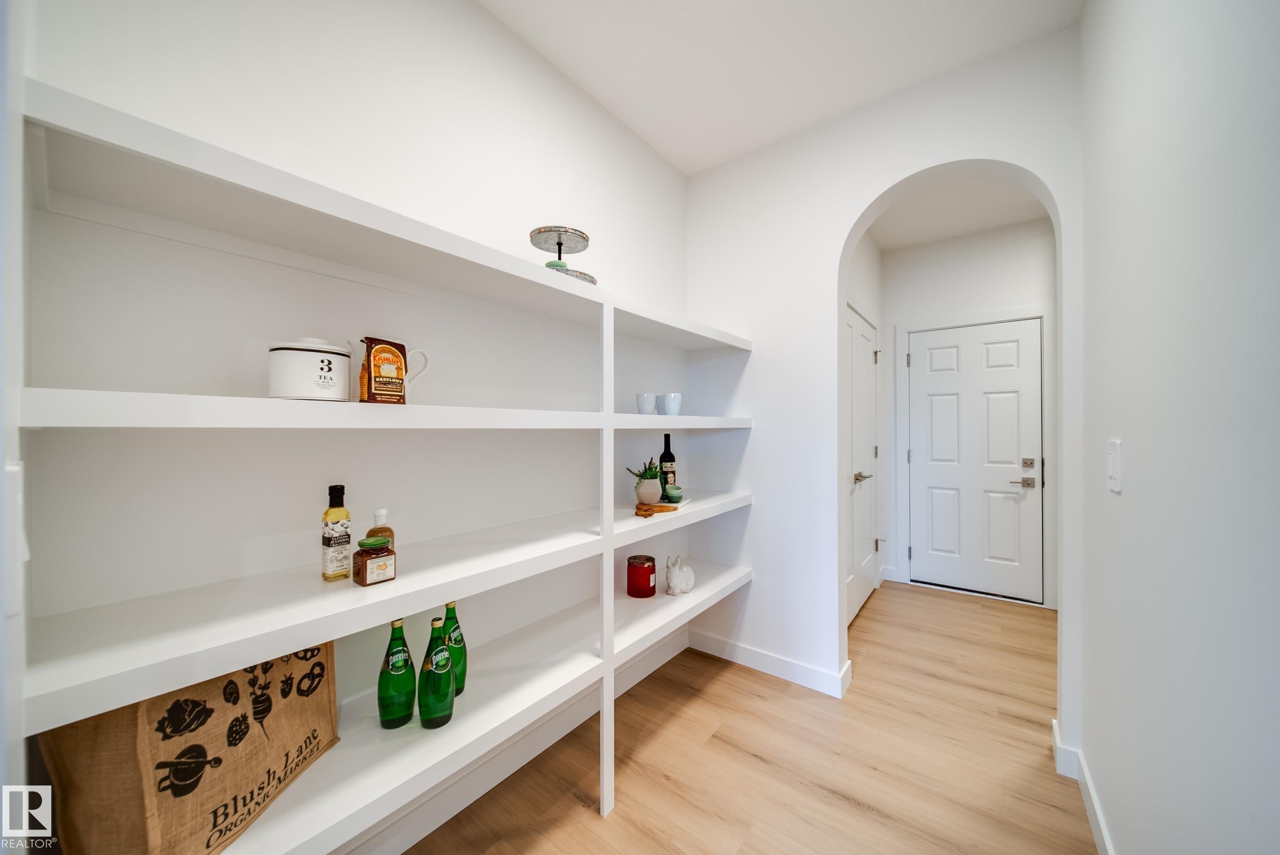 54 Clichy Close, St. Albert, AB - Indoor