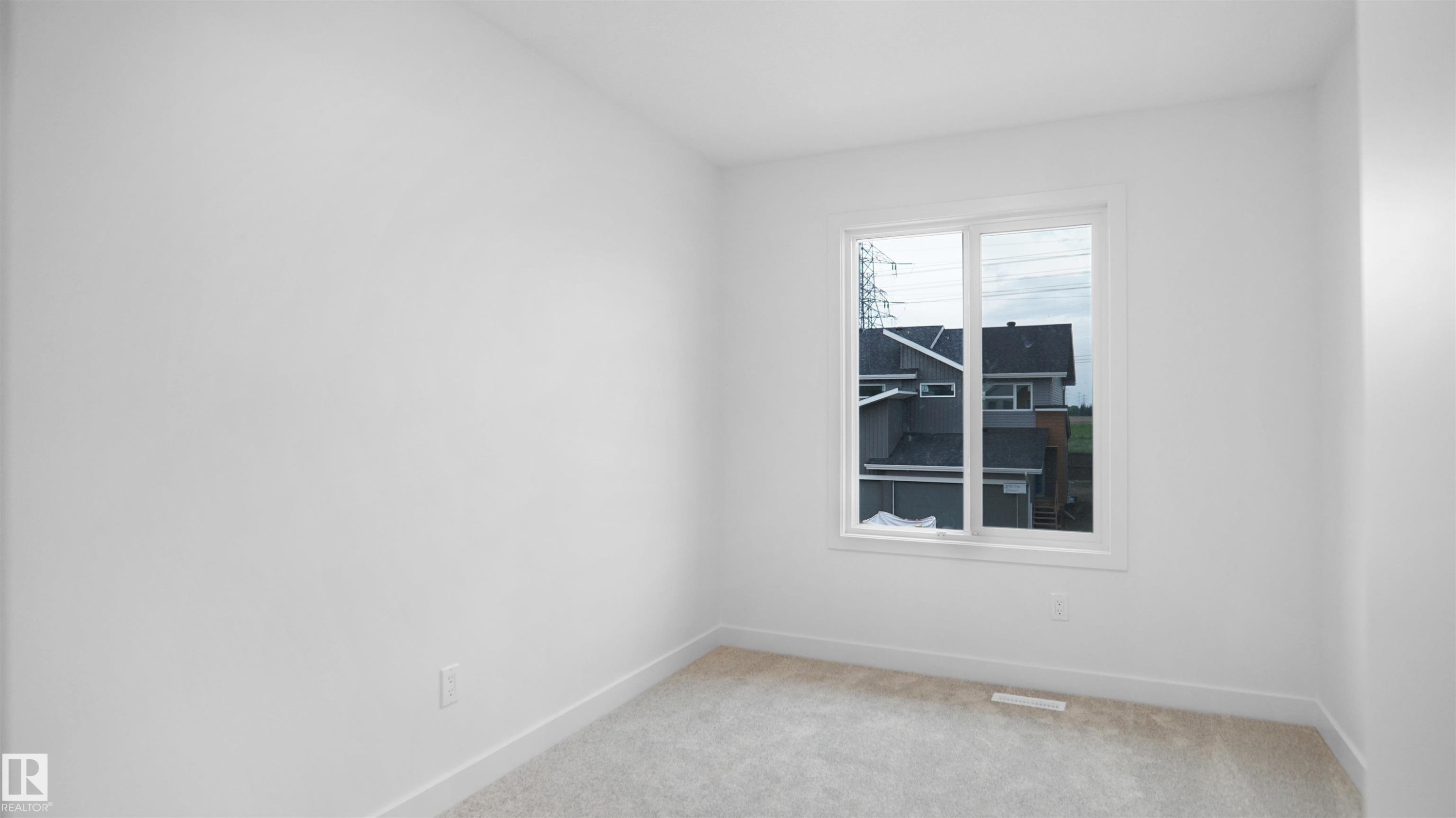 225 Falcon Crescent, Leduc, AB - Indoor Photo Showing Other Room