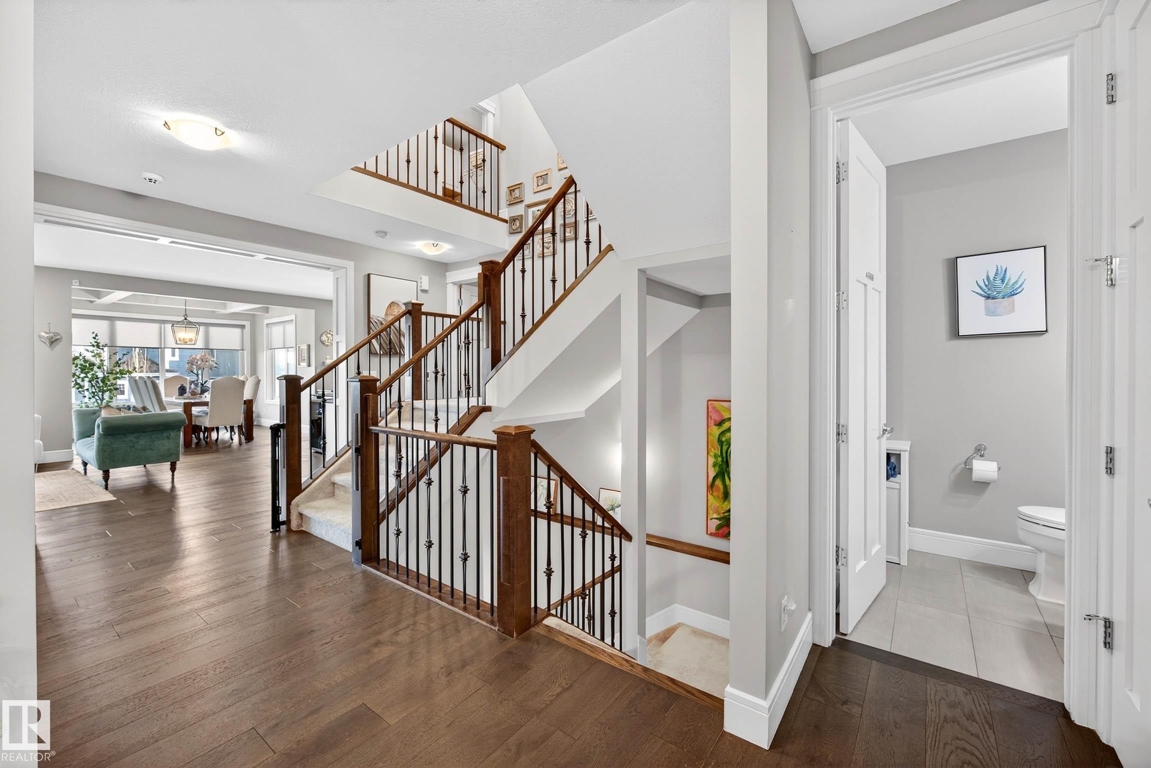 9036 24 Avenue Sw, Edmonton, AB - Indoor Photo Showing Other Room