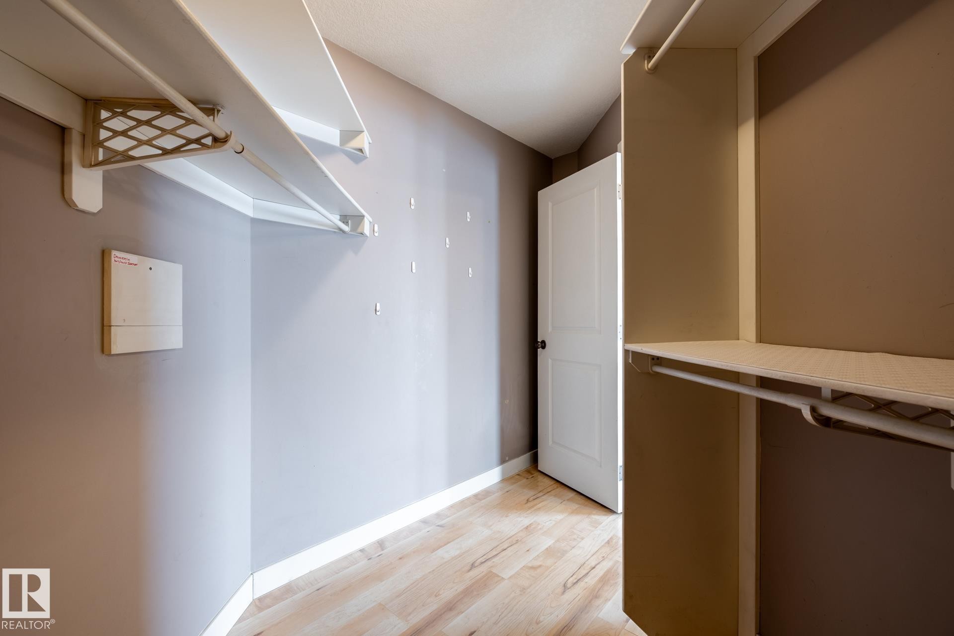 #304 9336 Jasper Av Nw, Edmonton, AB - Indoor Photo Showing Other Room