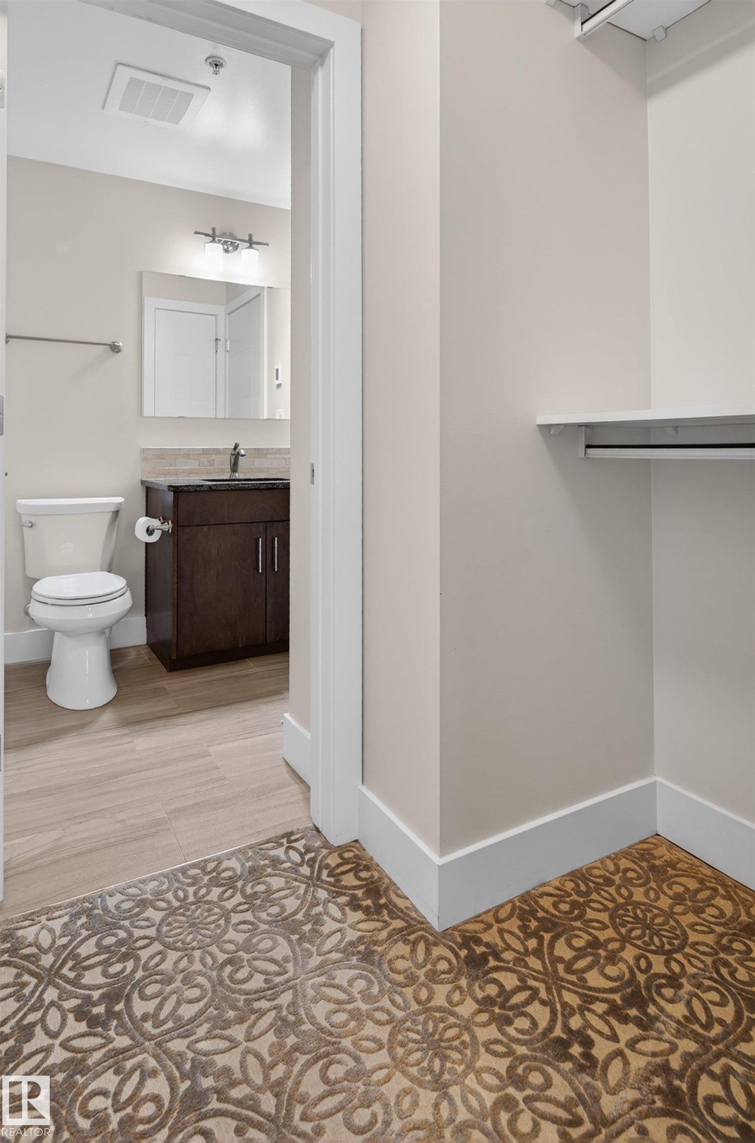 #514 200 Bellerose Dr, St. Albert, AB - Indoor Photo Showing Bathroom