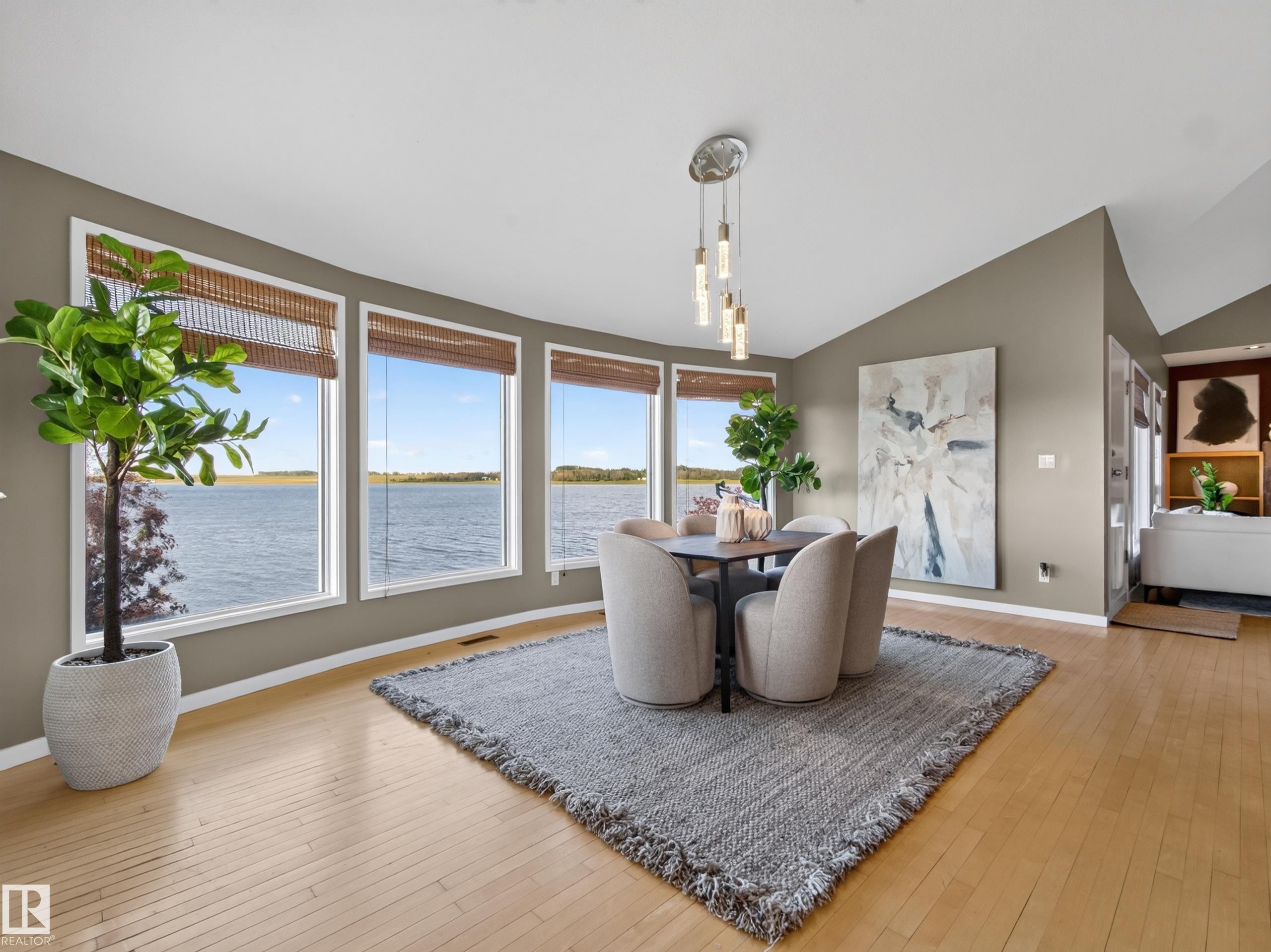 48208 Range Road, Rural Beaver County, AB - Indoor