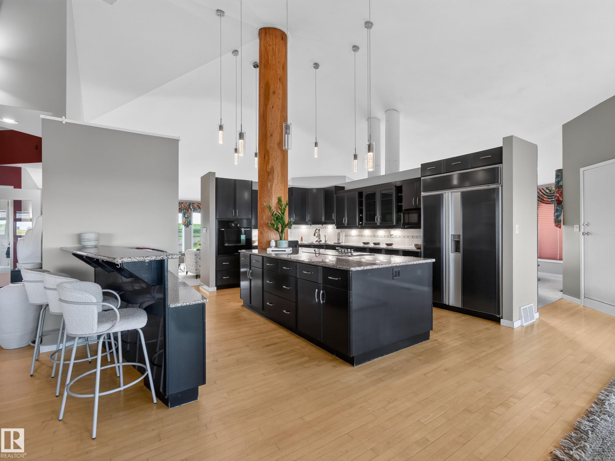 48208 Range Road, Rural Beaver County, AB - Indoor Photo Showing Kitchen With Upgraded Kitchen