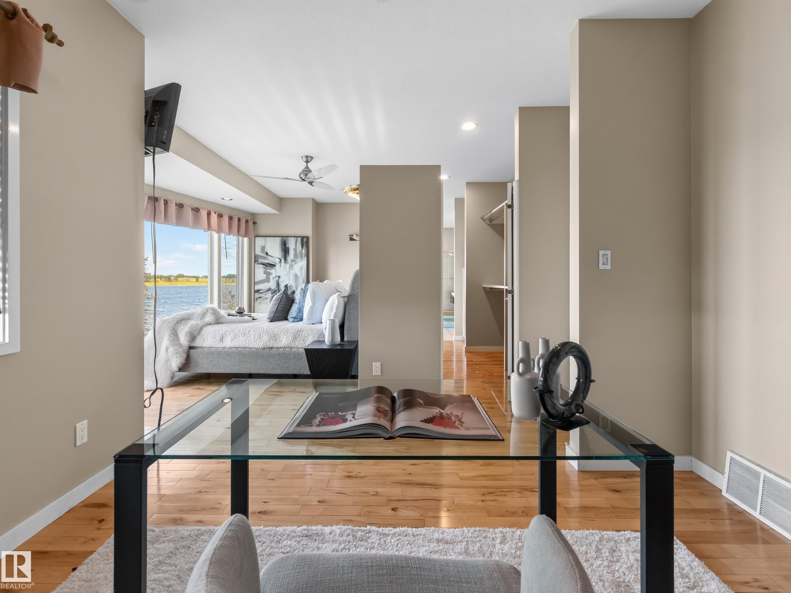 48208 Range Road, Rural Beaver County, AB - Indoor