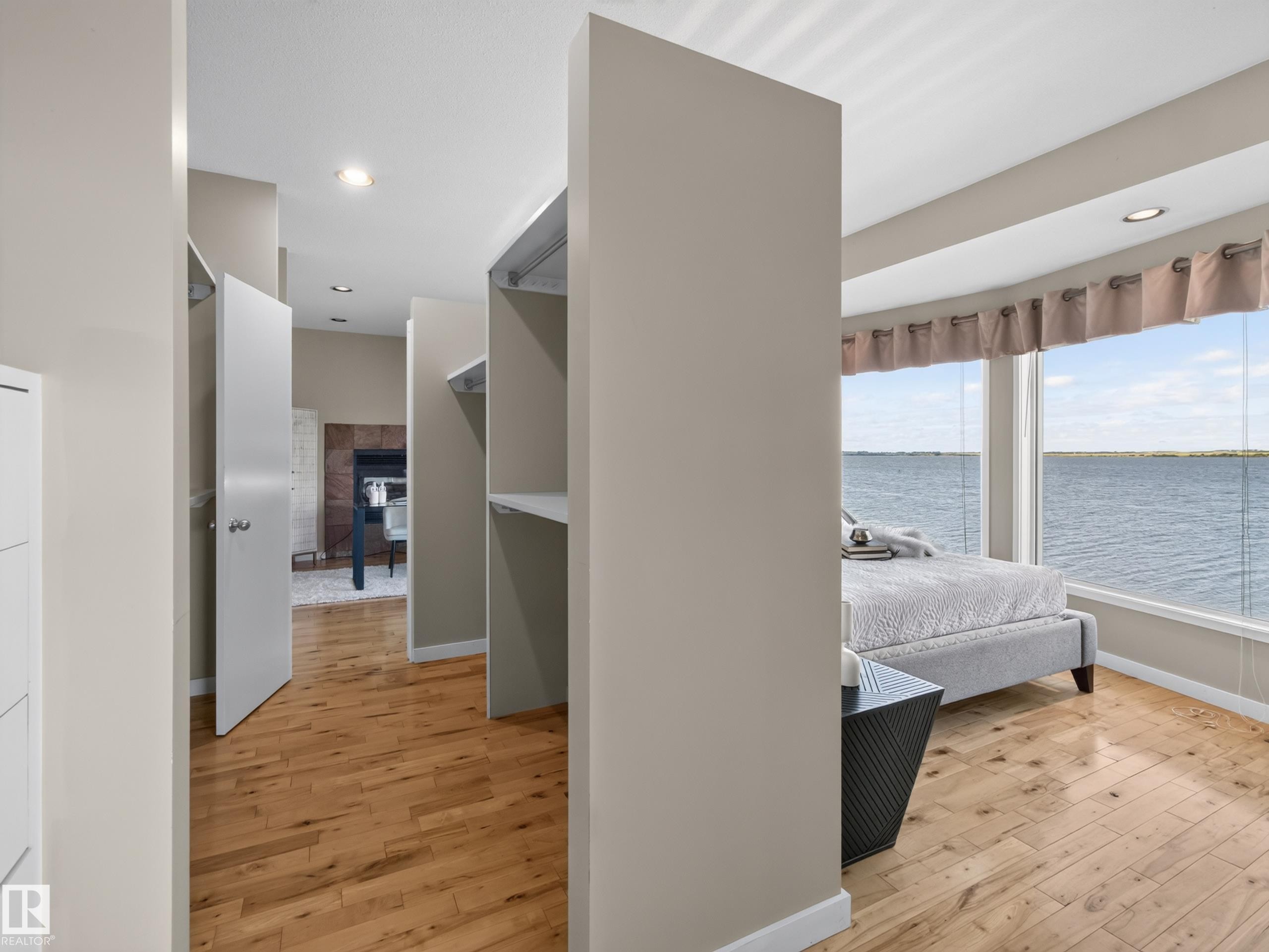 48208 Range Road, Rural Beaver County, AB - Indoor