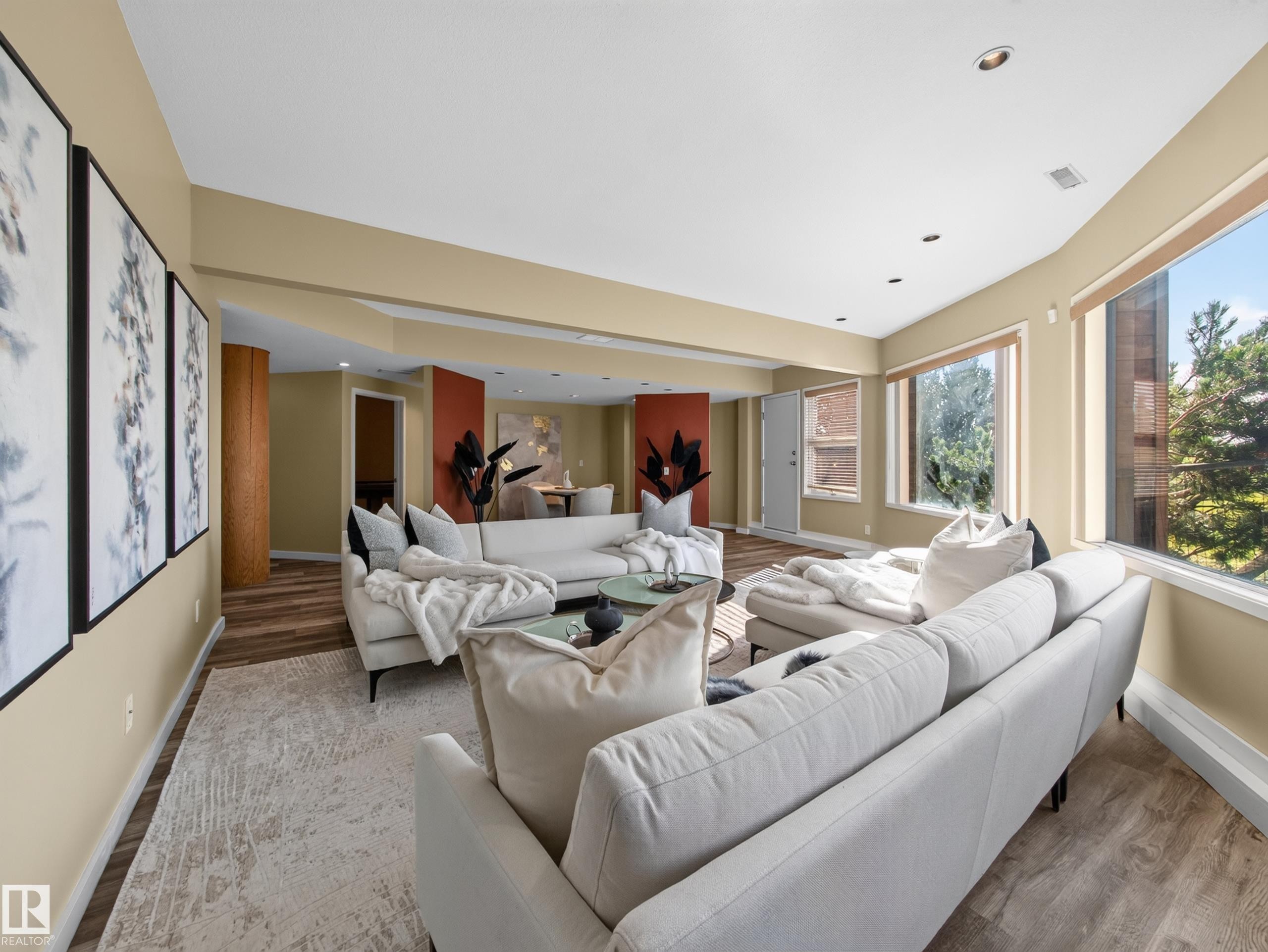 48208 Range Road, Rural Beaver County, AB - Indoor Photo Showing Living Room