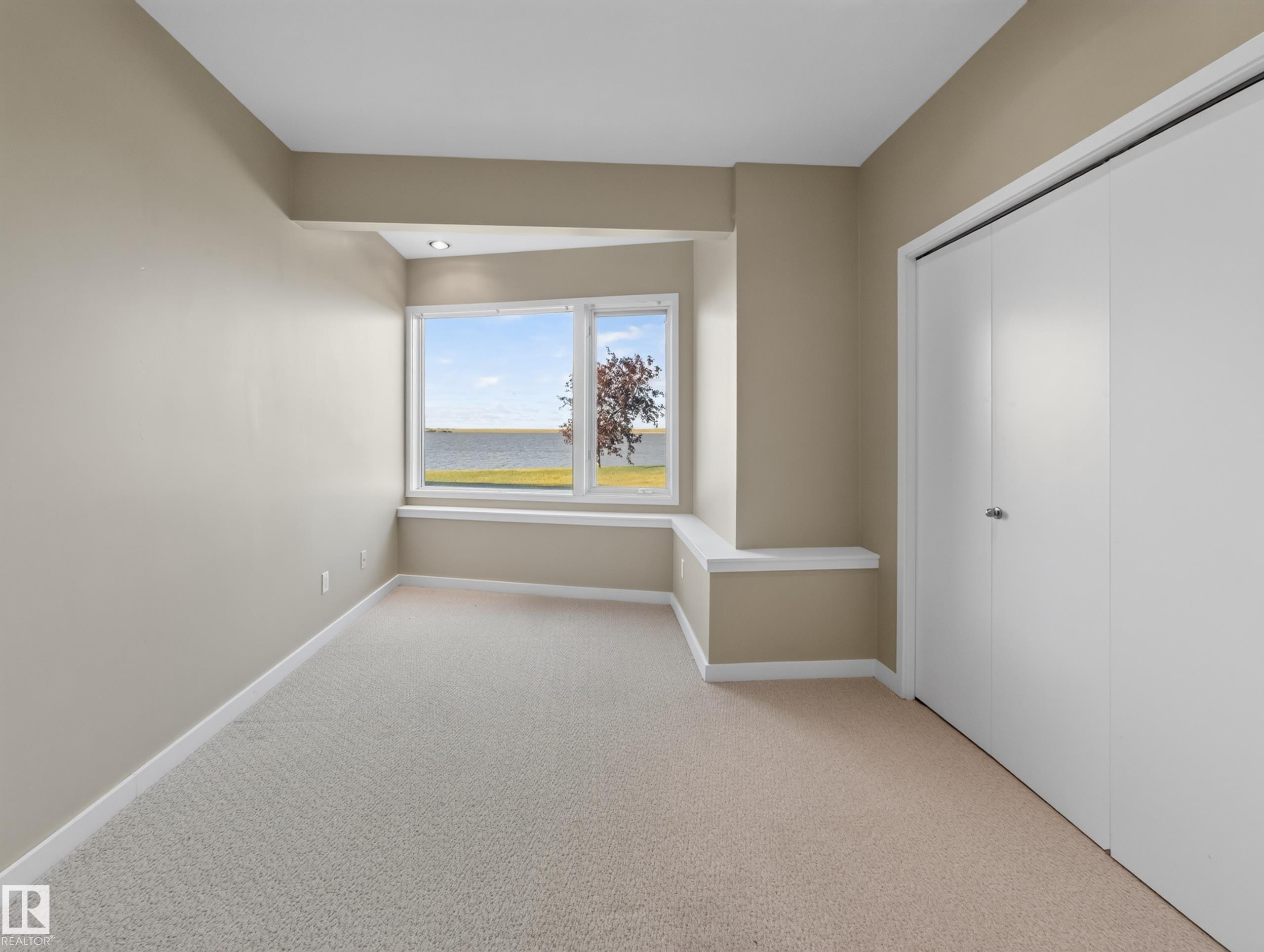 48208 Range Road, Rural Beaver County, AB - Indoor Photo Showing Other Room