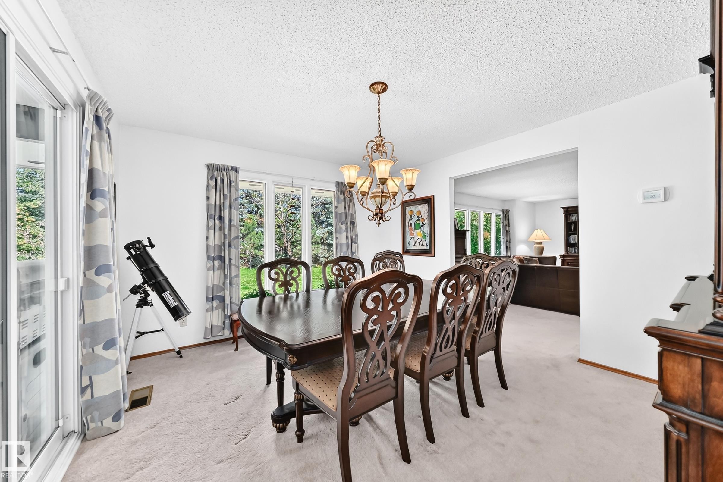 #24 25507 Twp Road 512 A, Rural Parkland County, AB - Indoor Photo Showing Dining Room