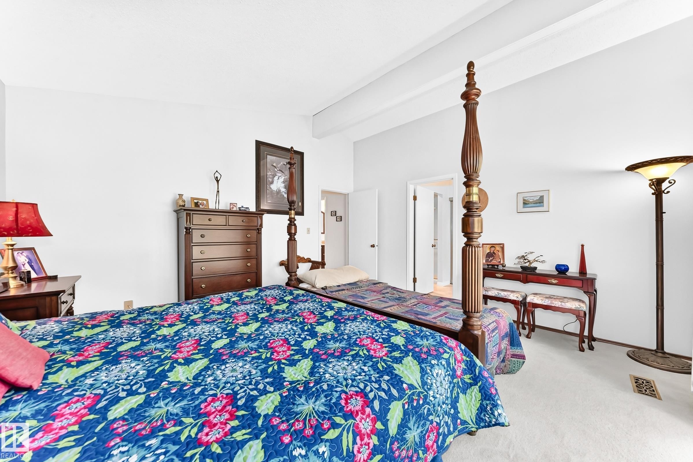 #24 25507 Twp Road 512 A, Rural Parkland County, AB - Indoor Photo Showing Bedroom