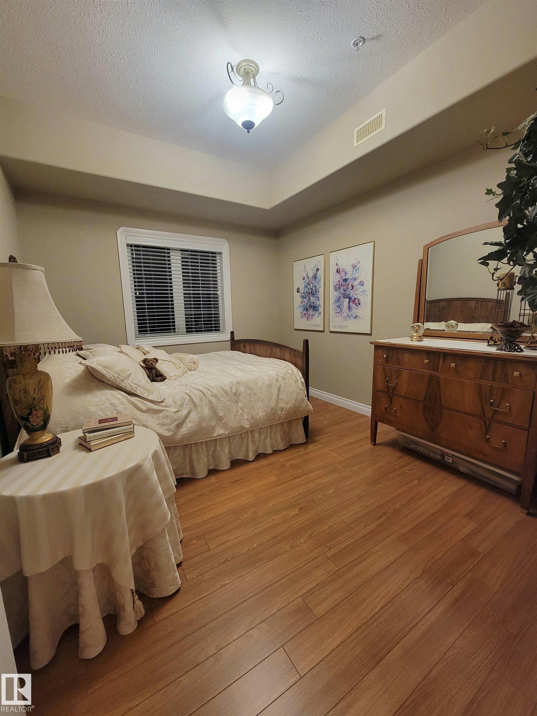 #106 4128 47 St, Drayton Valley, AB - Indoor Photo Showing Bedroom