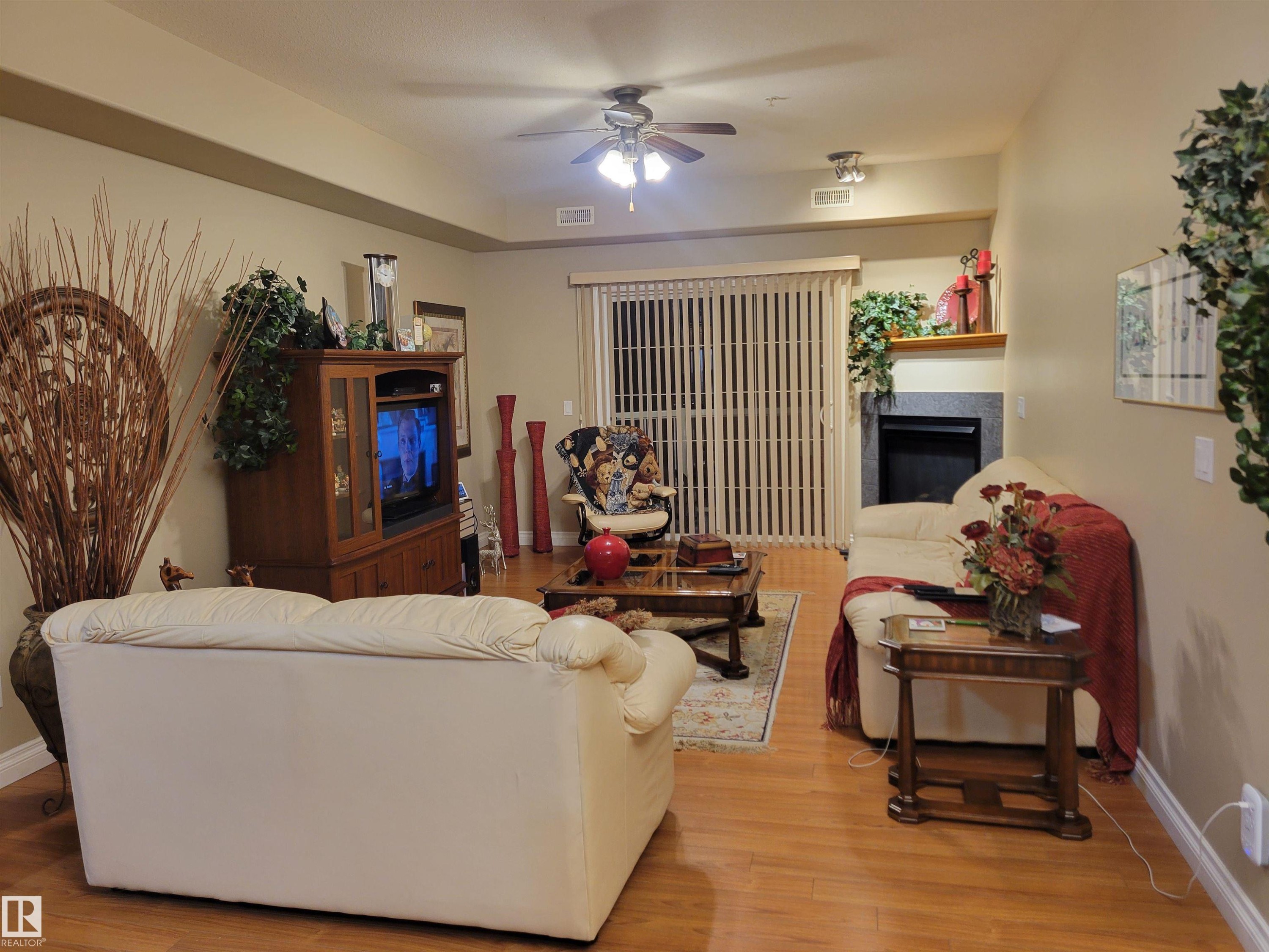 #106 4128 47 St, Drayton Valley, AB - Indoor