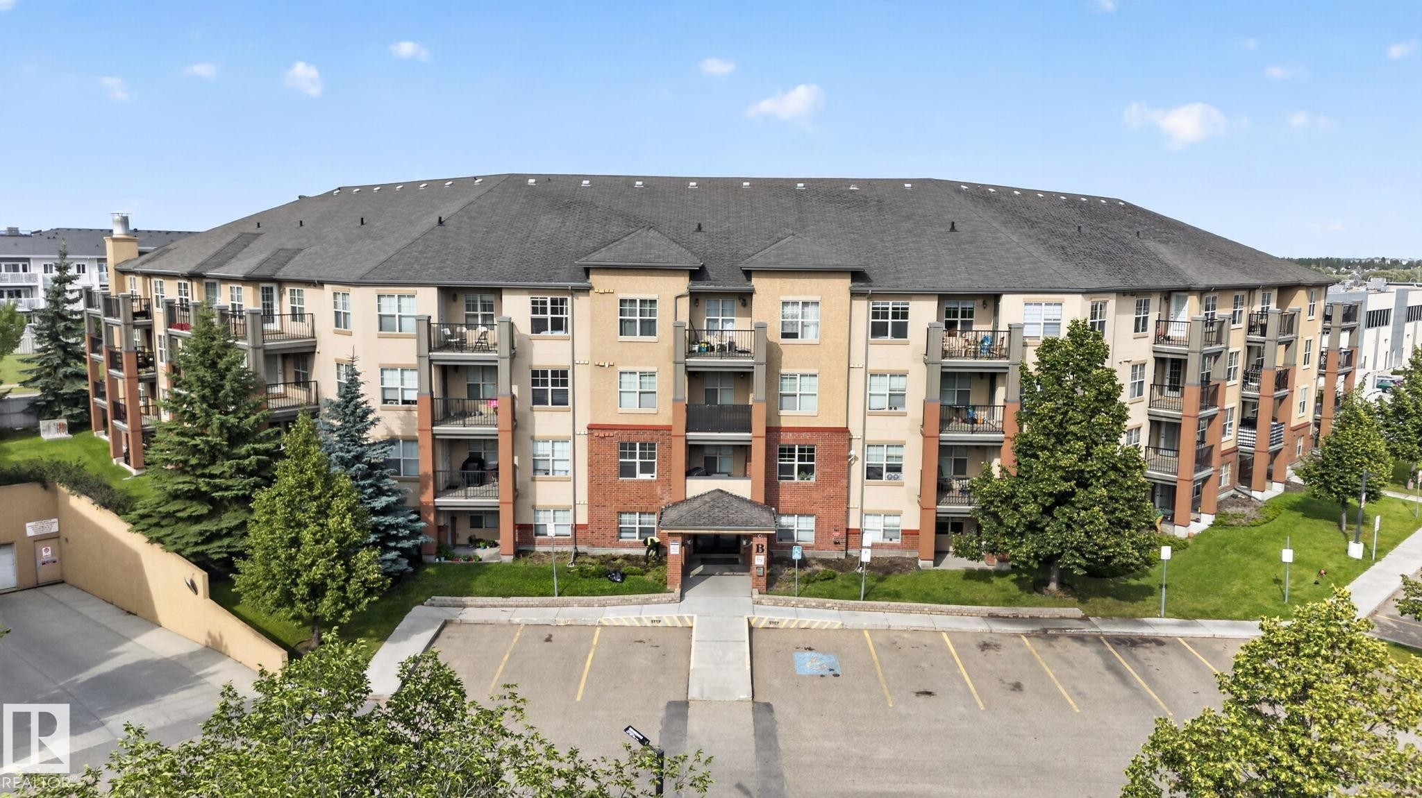#317 11441 Ellerslie Rd Sw, Edmonton, AB - Outdoor With Balcony With Facade