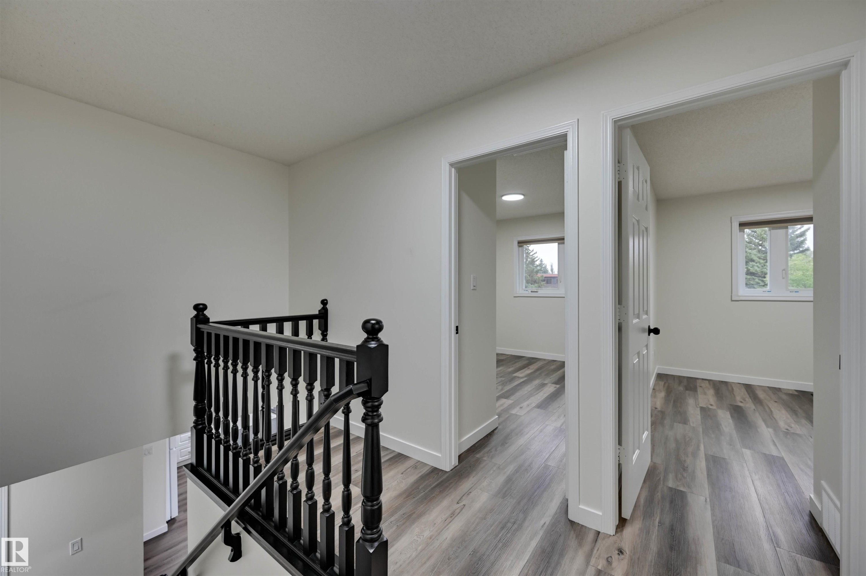 5507 179 Street Nw, Edmonton, AB - Indoor Photo Showing Other Room