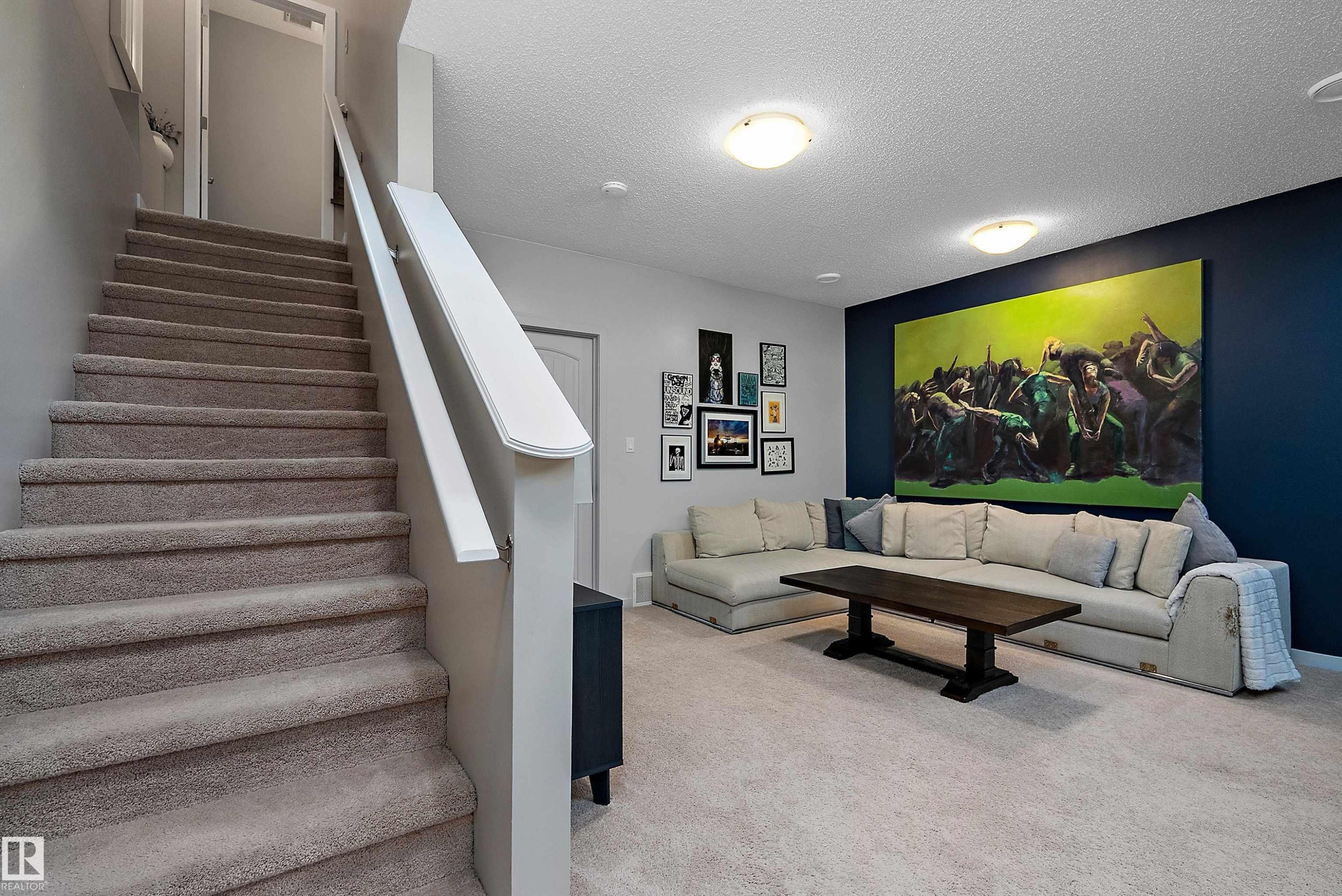 21915 99 Avenue Nw, Edmonton, AB - Indoor Photo Showing Other Room