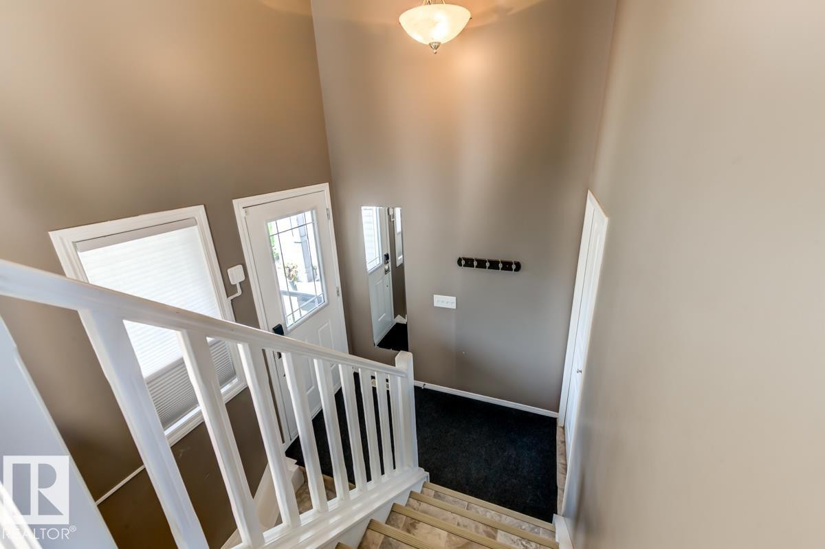 17703 90 Street Nw, Edmonton, AB - Indoor Photo Showing Other Room