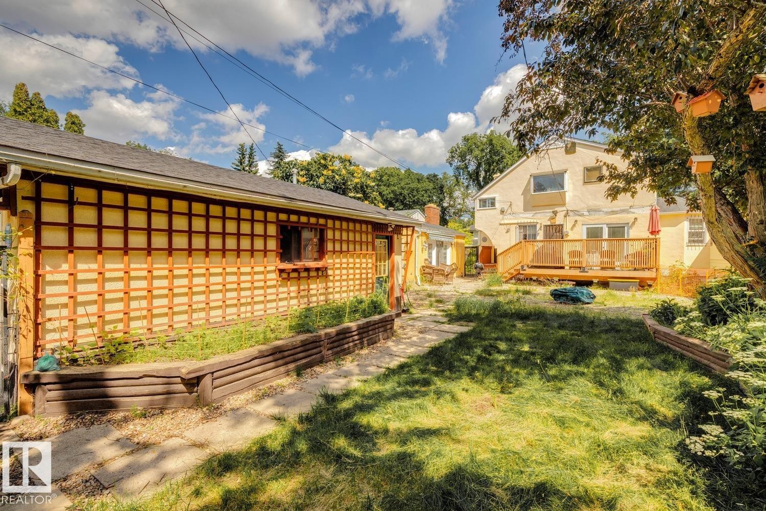 10438 133 Street Nw, Edmonton, AB - Outdoor