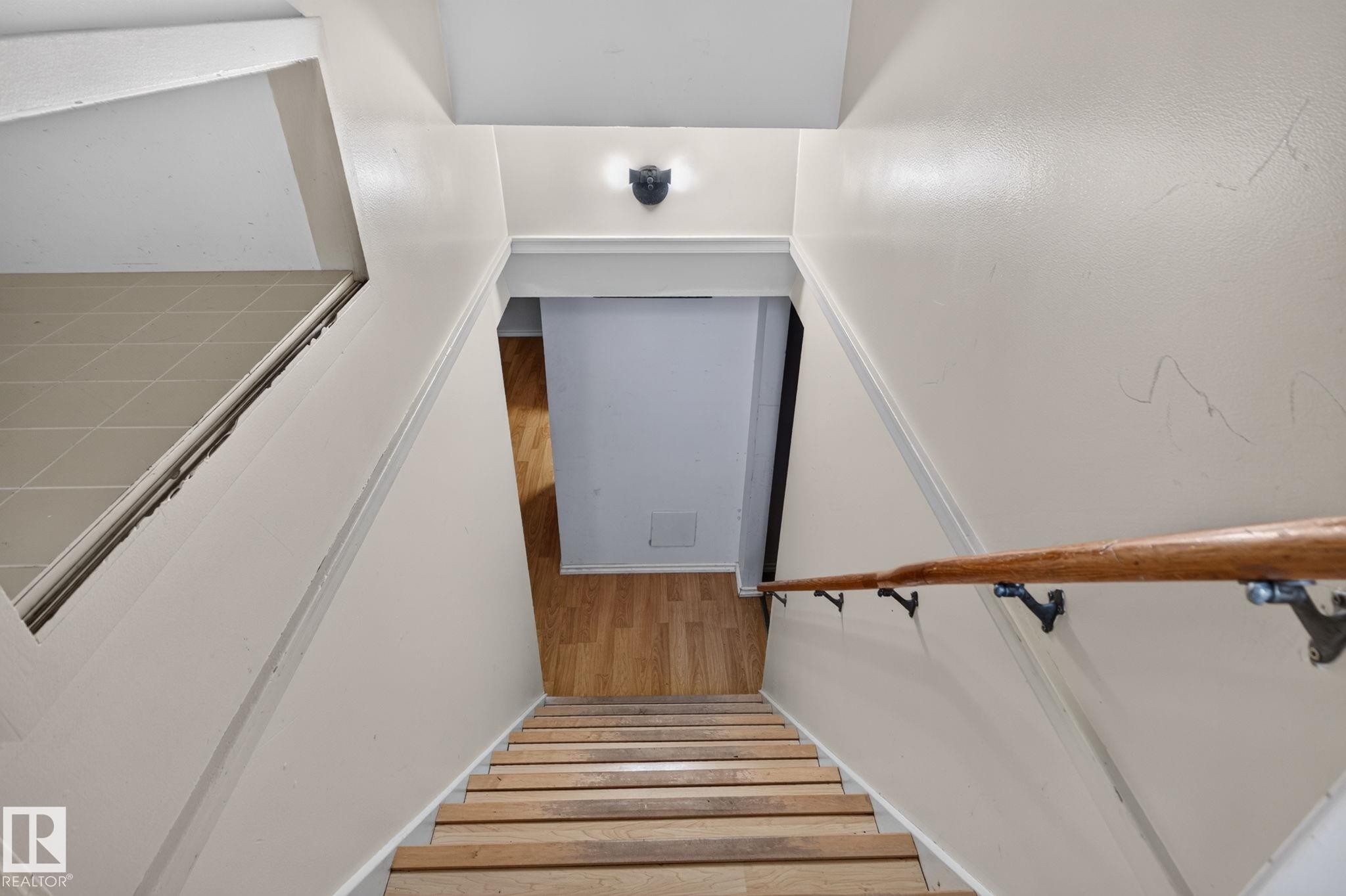 10508 67 Avenue Nw, Edmonton, AB - Indoor Photo Showing Other Room
