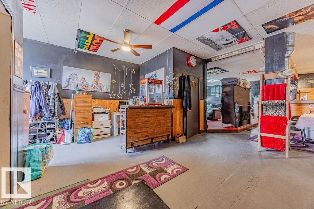 4912 50 Street, Egremont, AB - Indoor Photo Showing Other Room