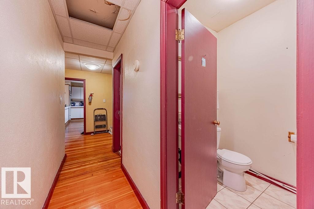4912 50 Street, Egremont, AB - Indoor Photo Showing Bathroom