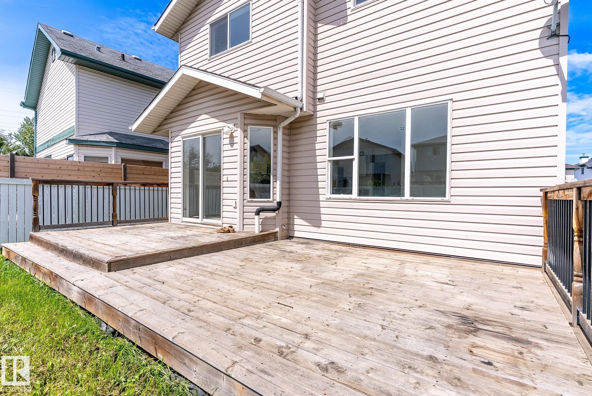 168 Ward Crescent Nw, Edmonton, AB - Outdoor