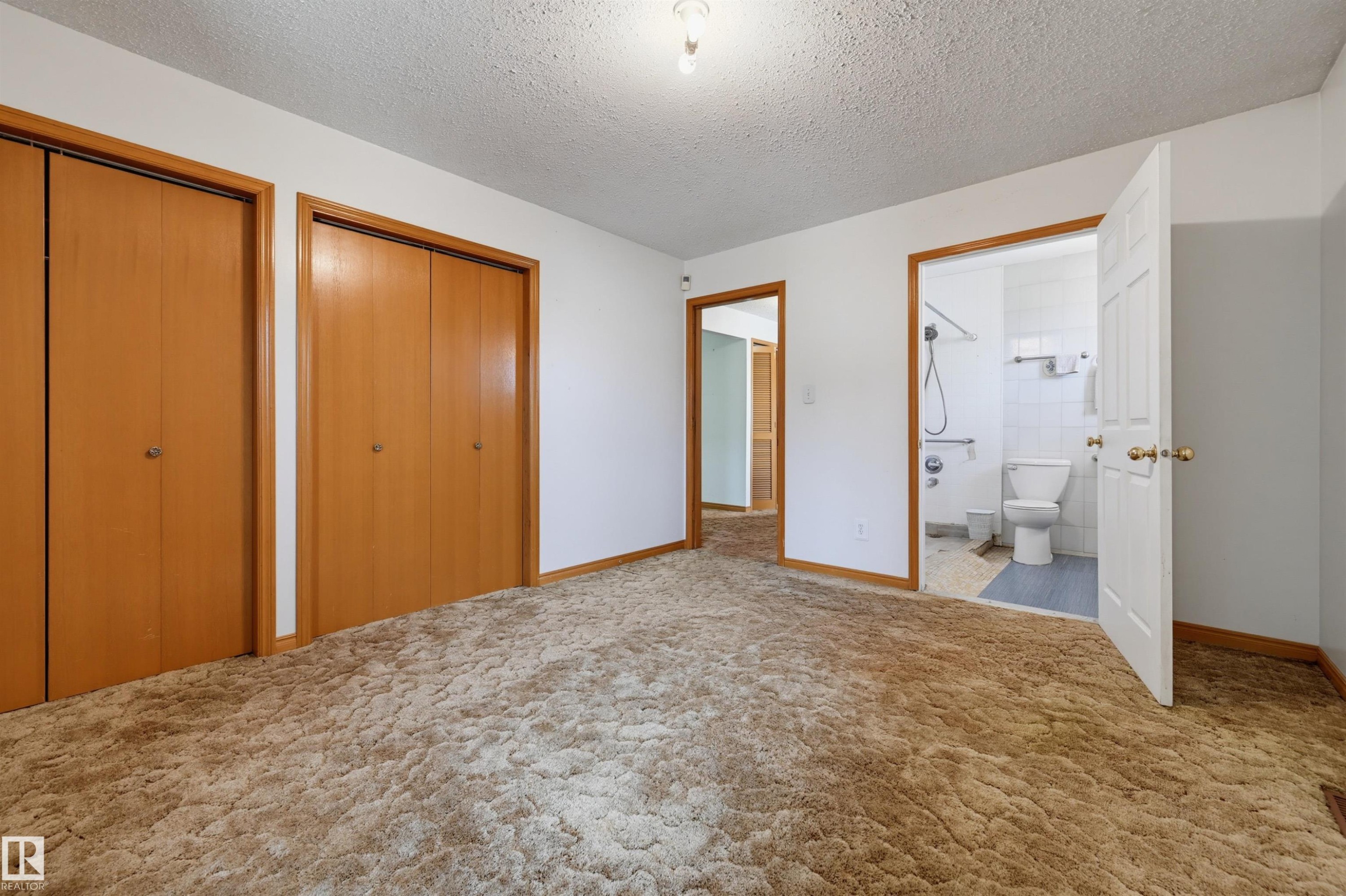 14012 120 Street Nw, Edmonton, AB - Indoor Photo Showing Other Room
