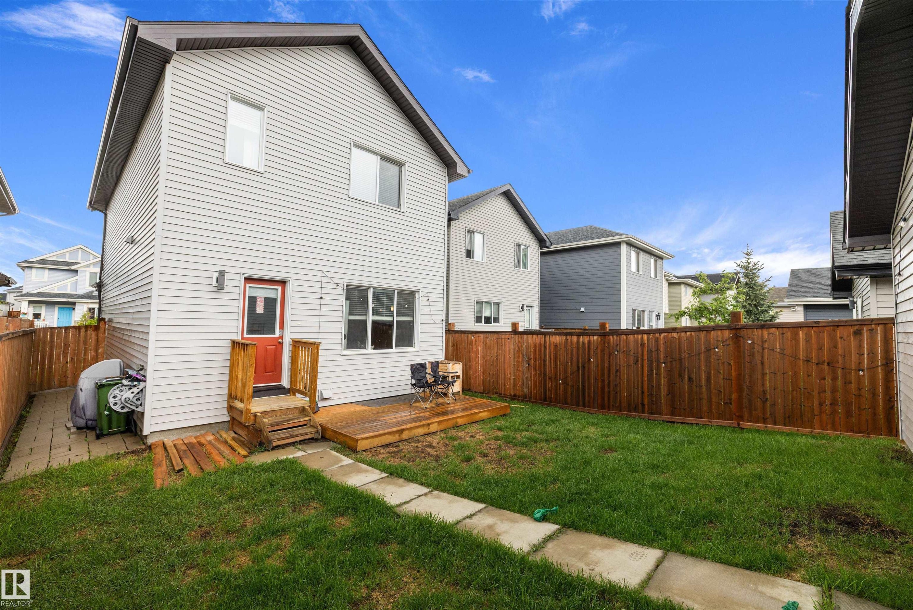 15927 13 Avenue Sw, Edmonton, AB - Outdoor With Exterior