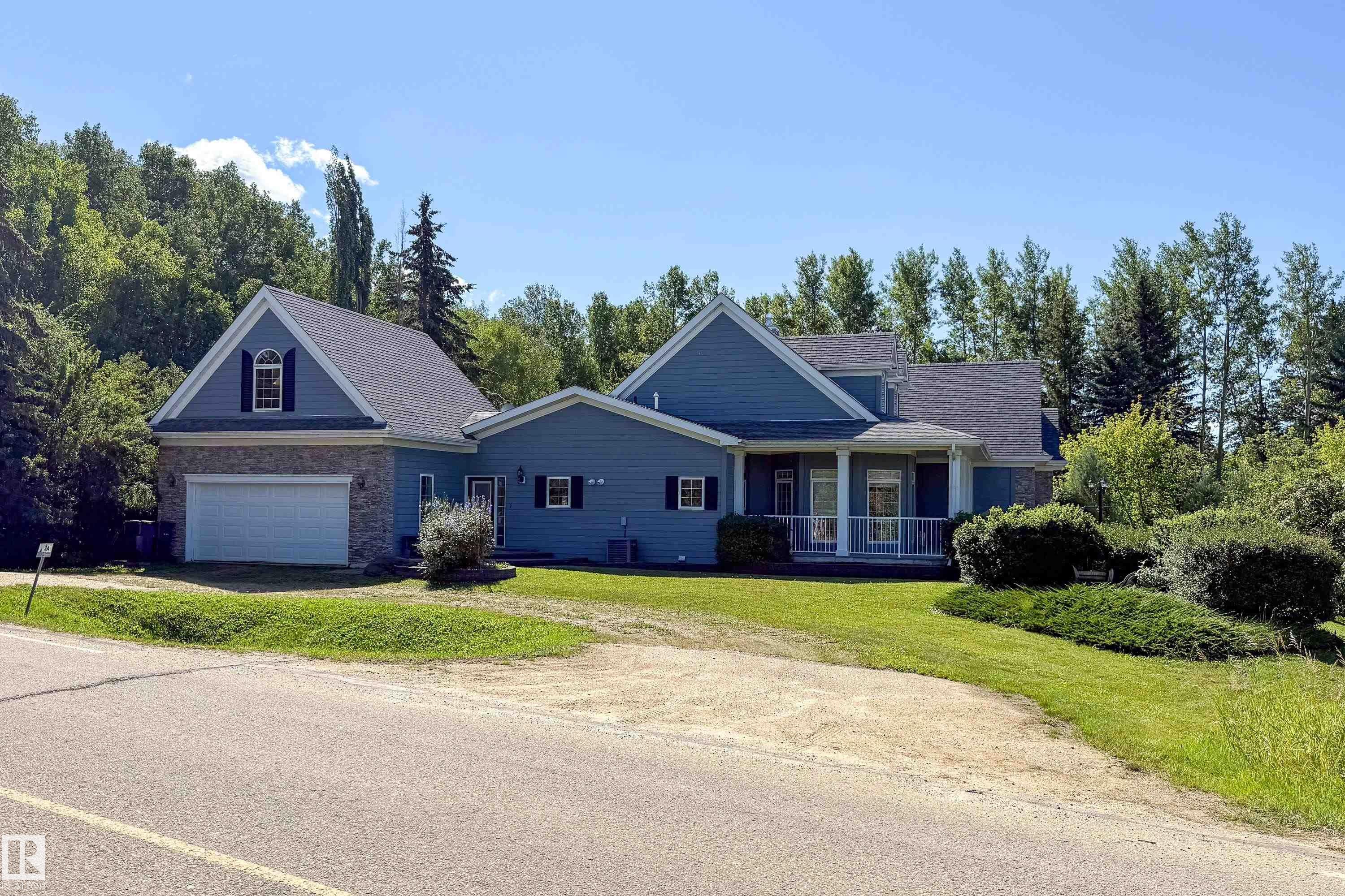 2A Silver Beach Road, Rural Wetaskiwin County, AB - Outdoor With Deck Patio Veranda With Facade