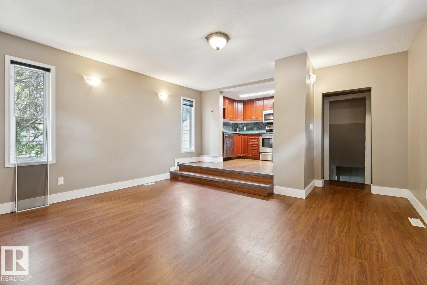 11603 Saskatchewan Drive Nw, Edmonton, AB - Indoor Photo Showing Other Room