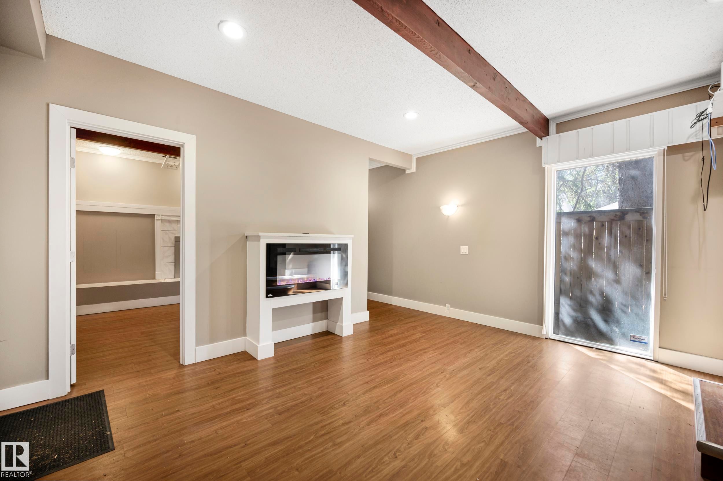 11603 Saskatchewan Drive Nw, Edmonton, AB - Indoor
