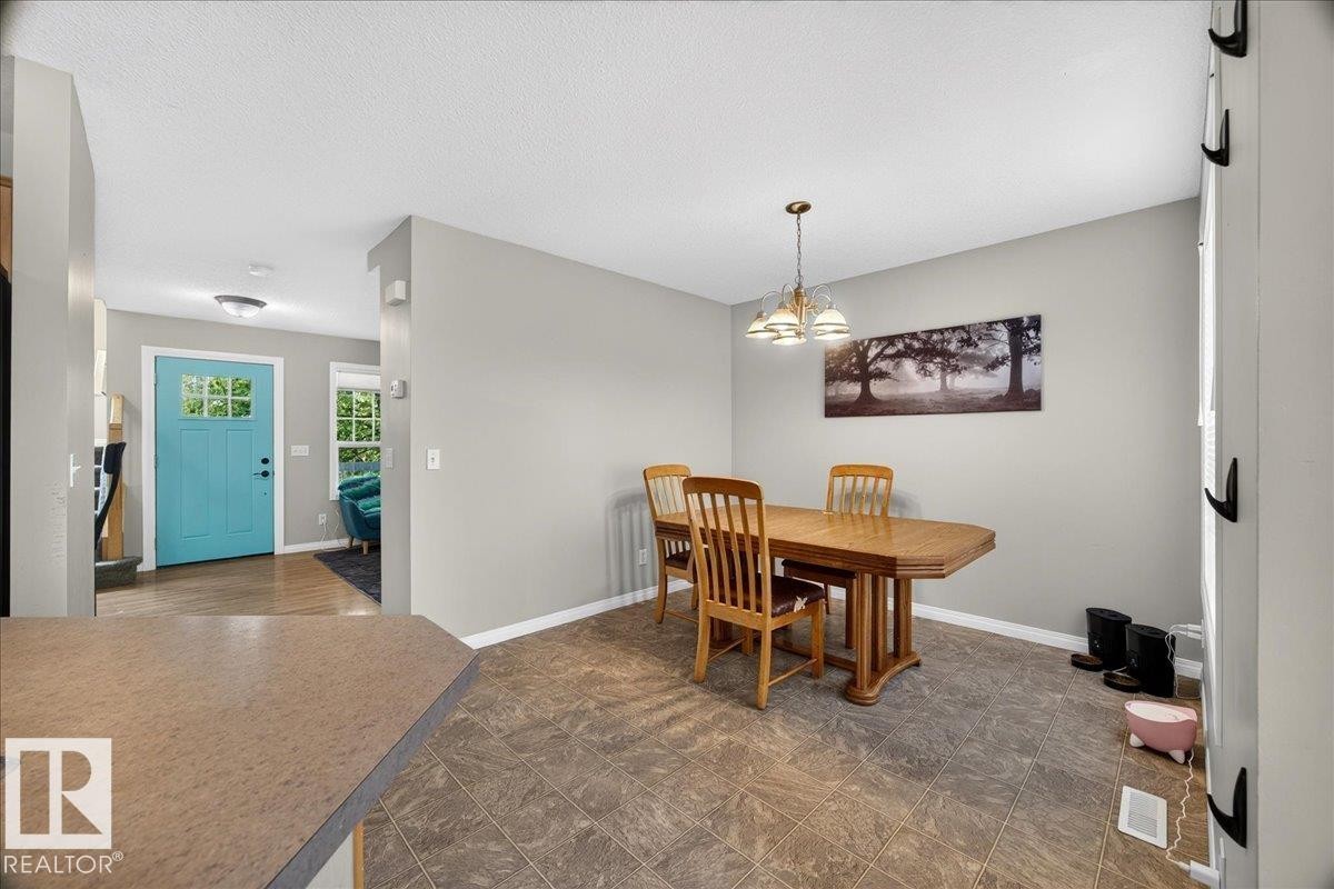 Dining area - 887 Oakland Boulevard, Devon, AB - Indoor Photo Showing Dining Room
