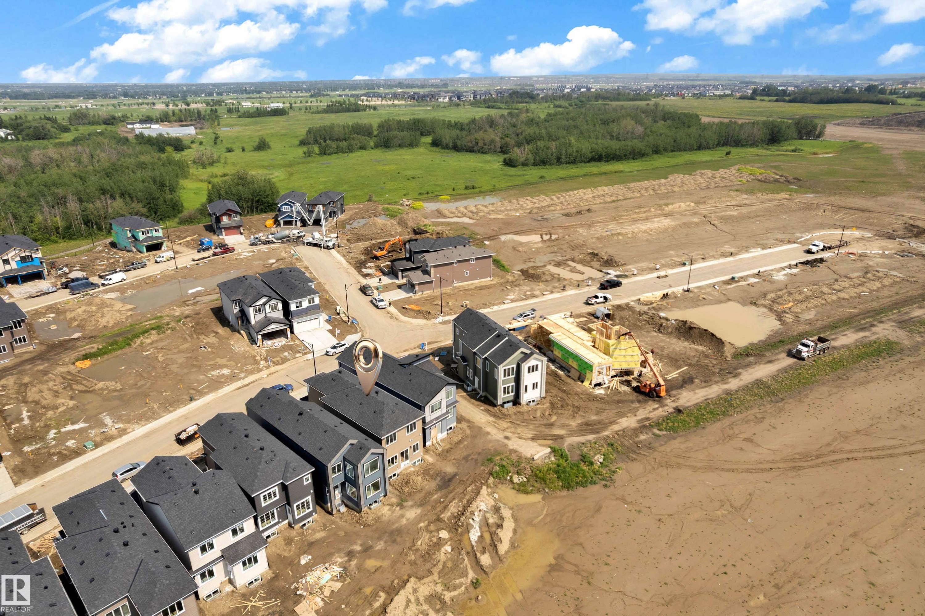 4607 18 Ave Sw Sw, Edmonton, AB - Outdoor With View