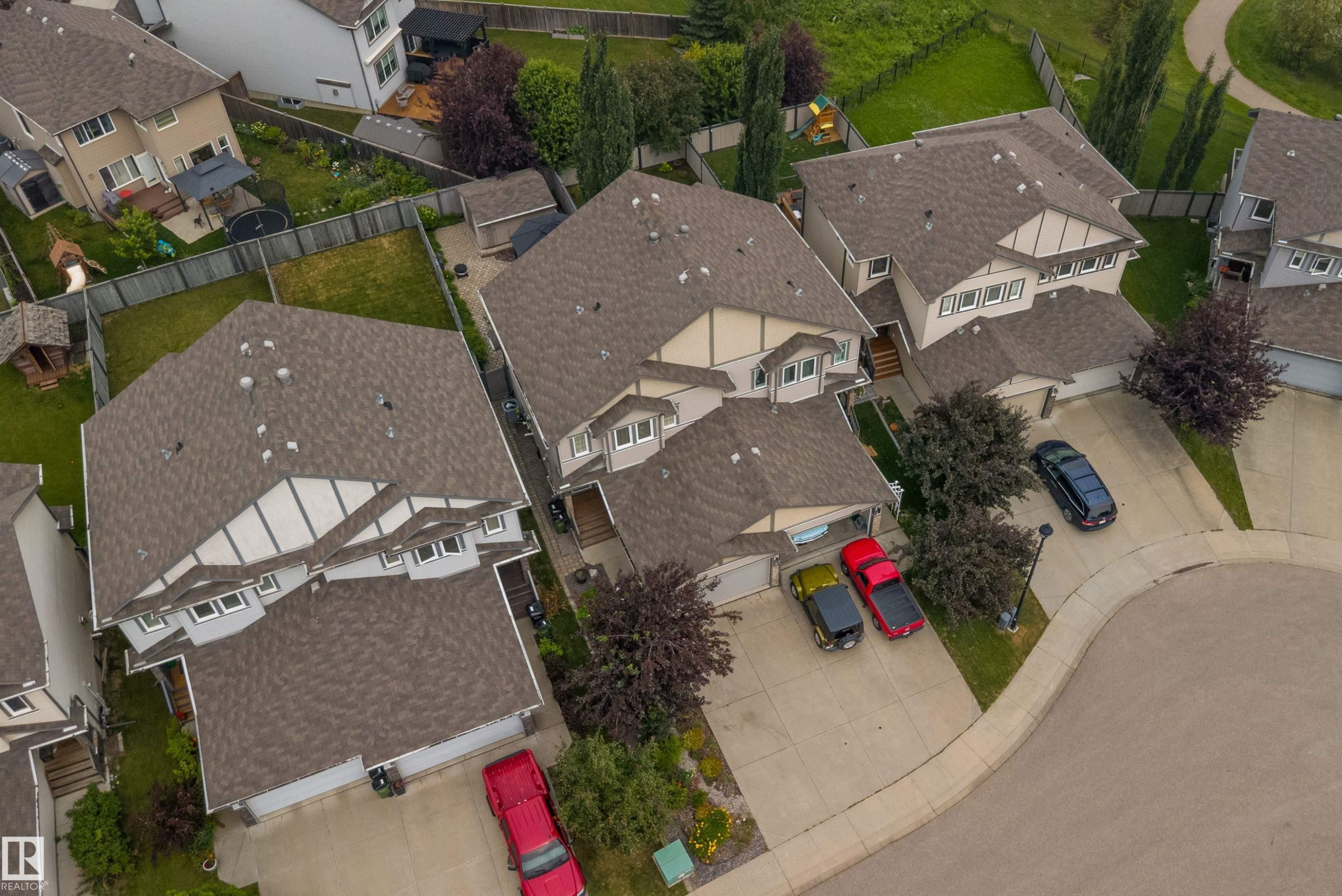 17332 6 Avenue Sw, Edmonton, AB - Outdoor