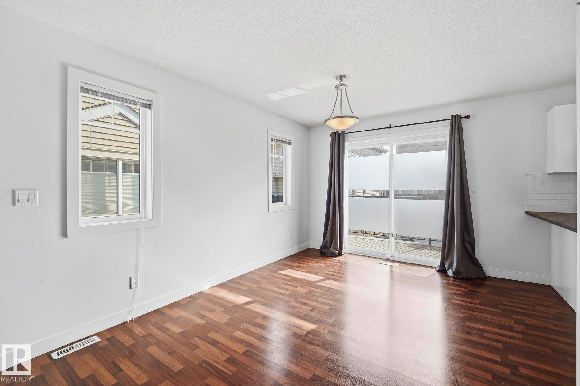 #18 13810 166 Av Nw, Edmonton, AB - Indoor Photo Showing Other Room