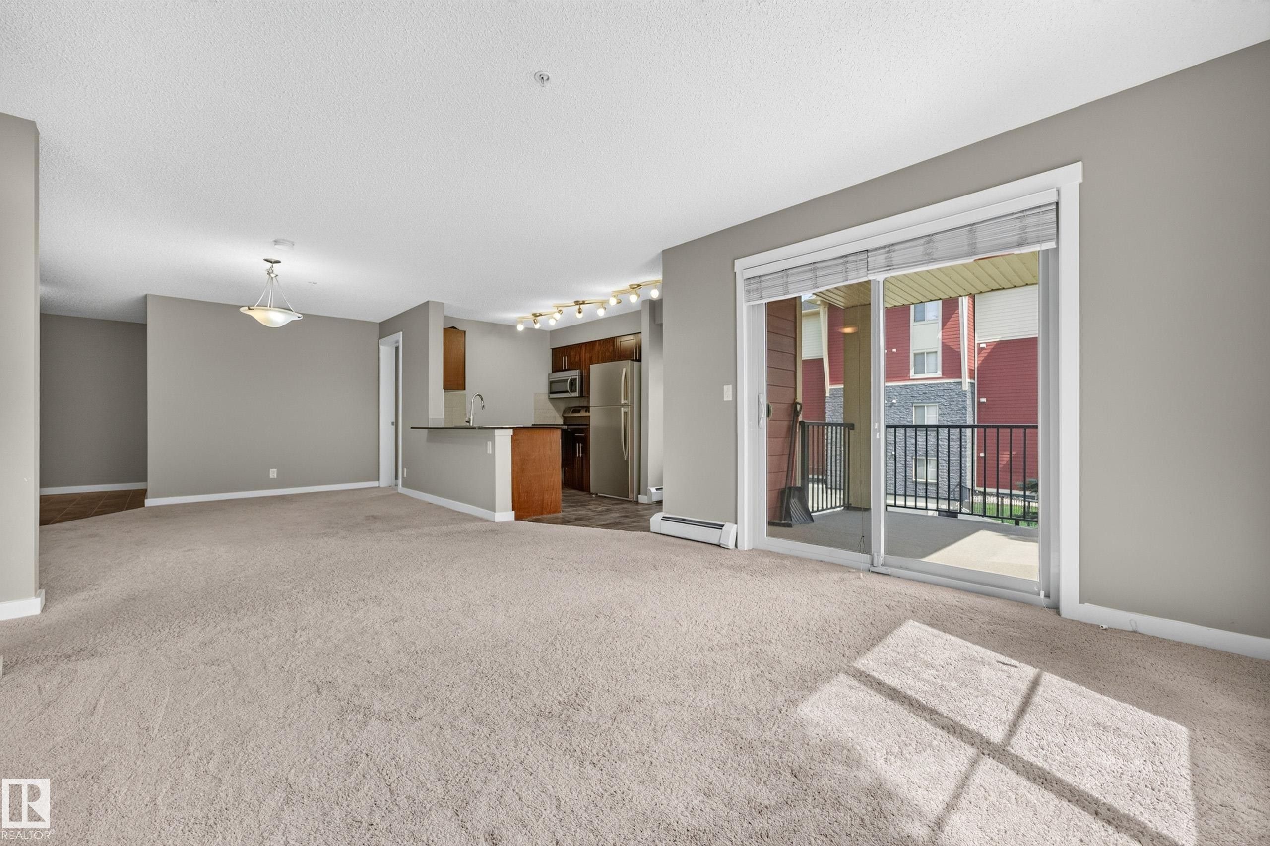 #222 5810 Mullen Pl Nw, Edmonton, AB - Indoor